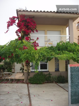 Apartment 4 pax, 150 m from Sea in L'Escala, Girona