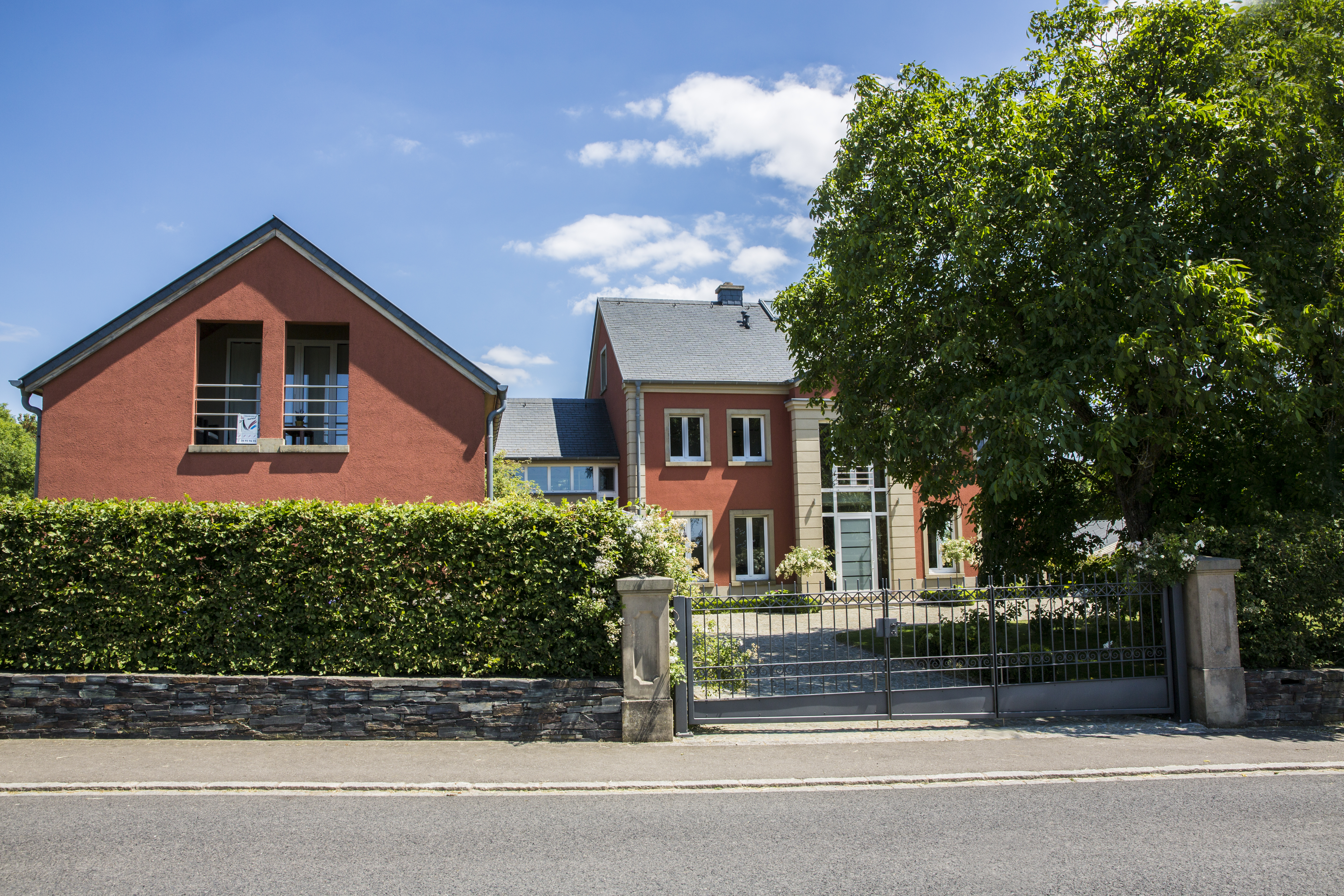 Fastidious luminous apartment