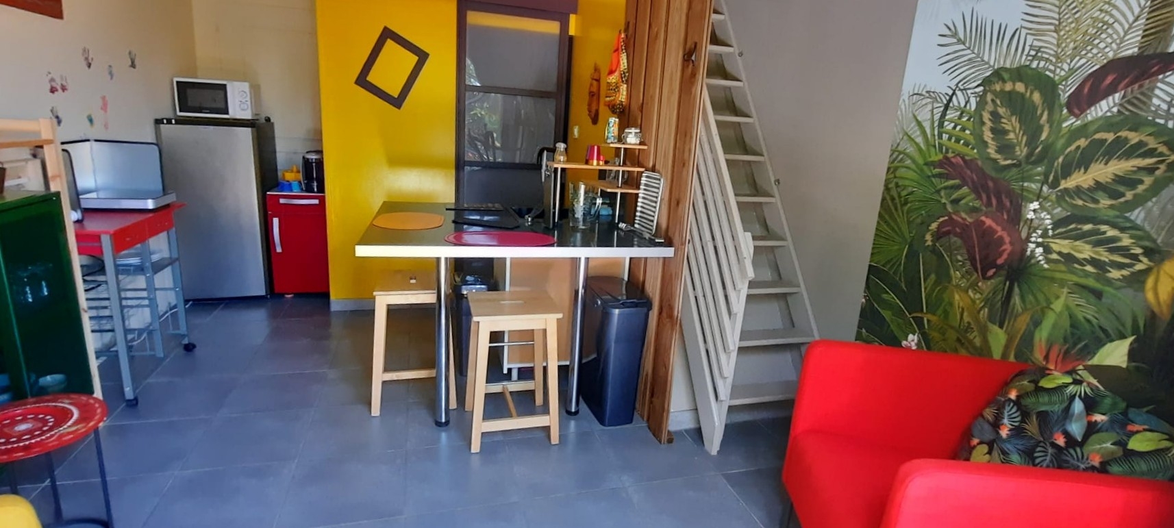 MEZZANINE STUDIO LE COLIBRI WITH GARDEN IN DROME