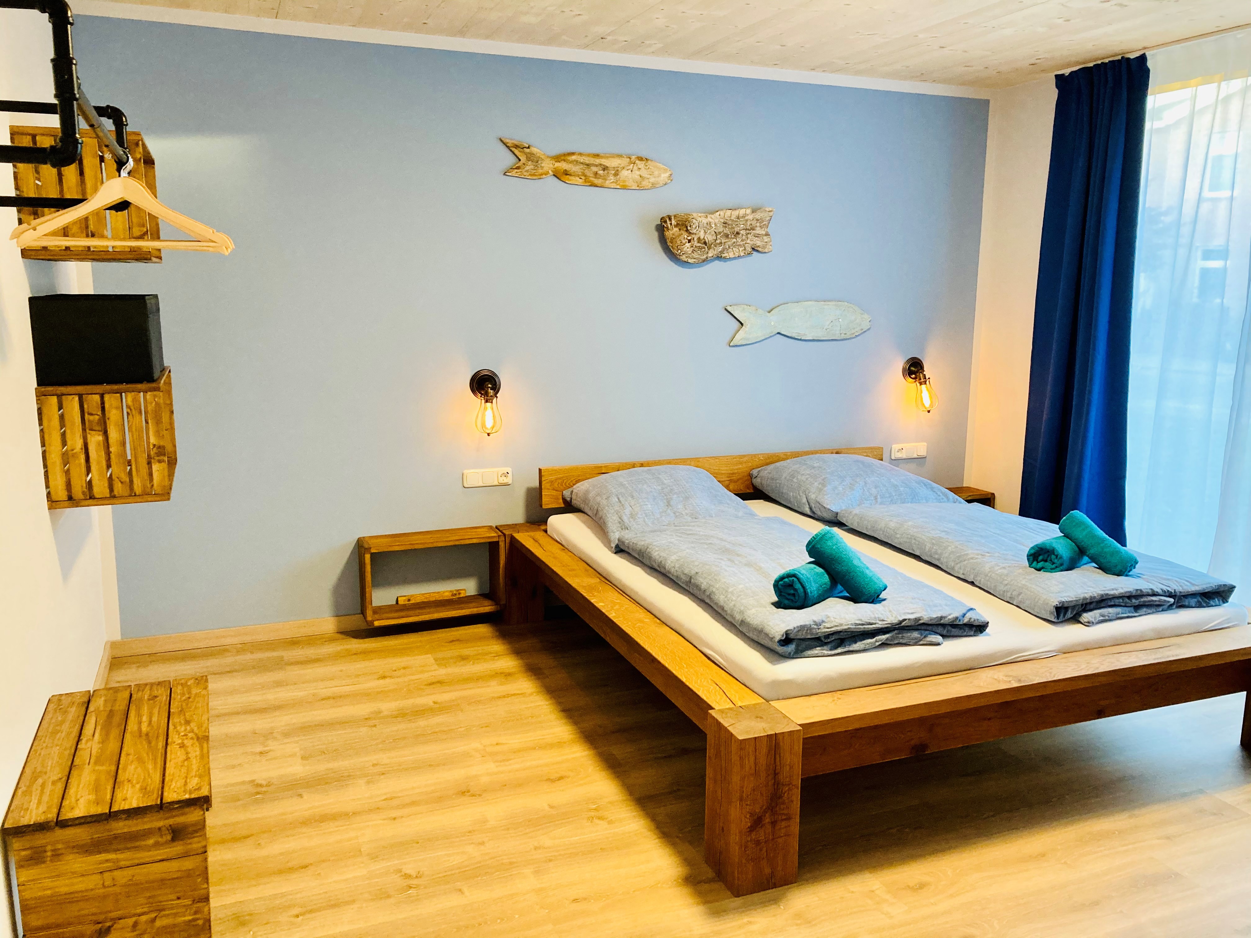 Deichfix - spacious apartment for up to 5 guests
