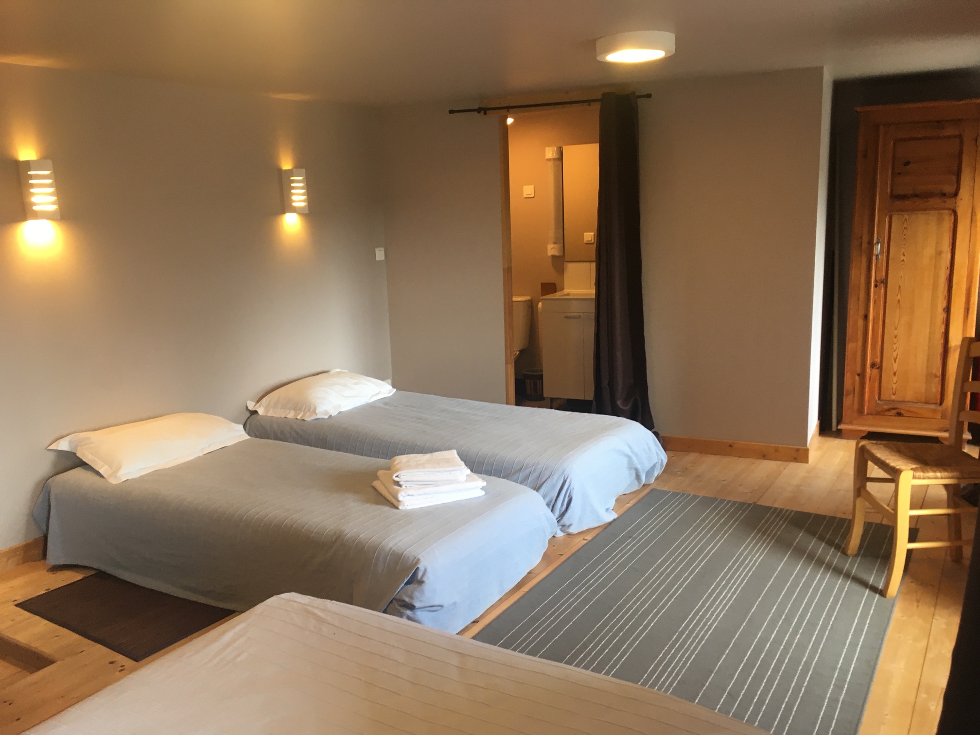 Chambre Familiale 4 Pers Bed And Breakfasts For Rent In Mars Auvergne Rhone Alpes France Chambre Familiale 4 Pers Bed And Breakfasts For Rent In Mars Auvergne Rhone Alpes France