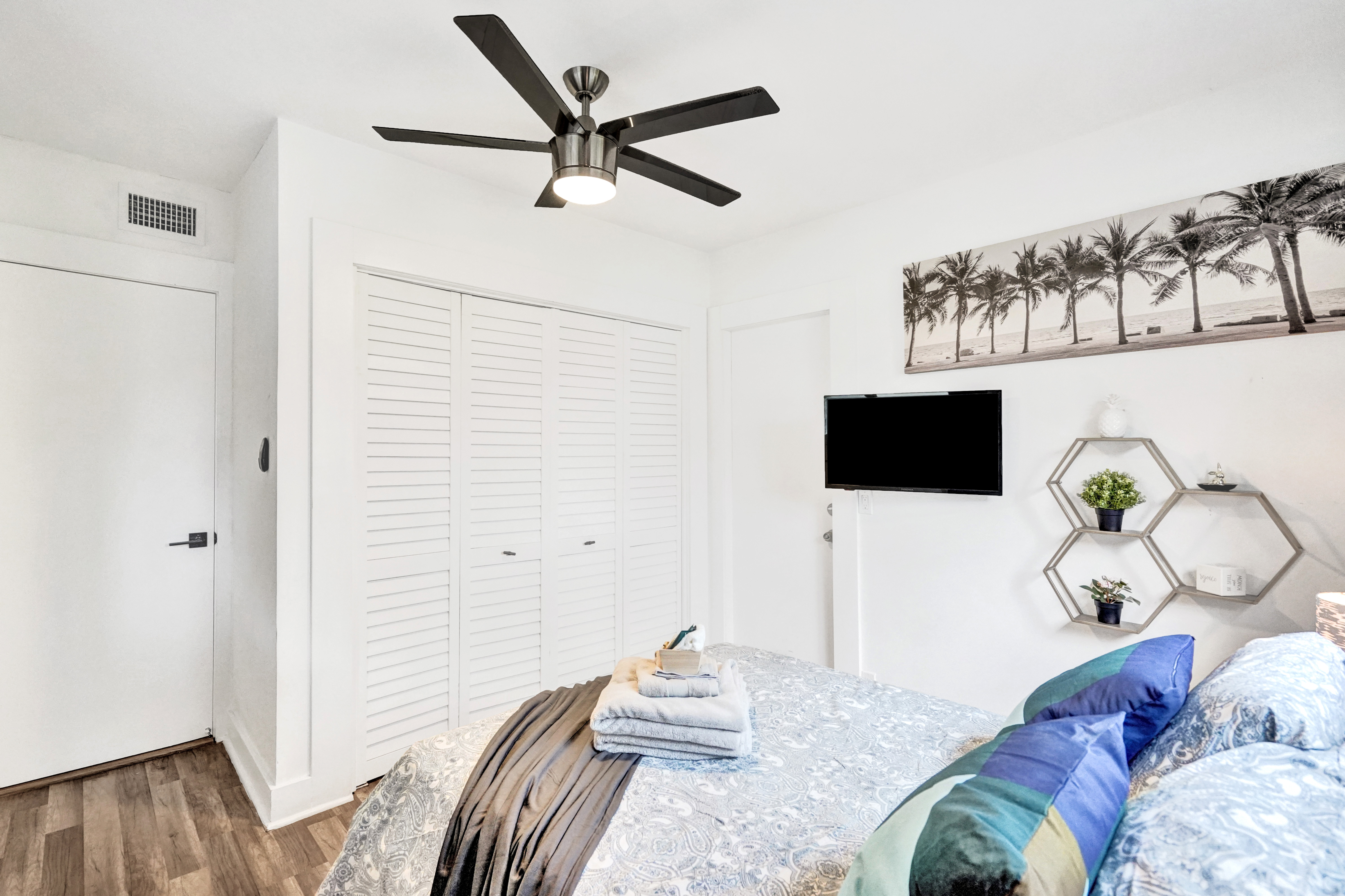 Trendy 4 Bedroom House Minutes From The Beach Houses For Rent In Hollywood Florida United States