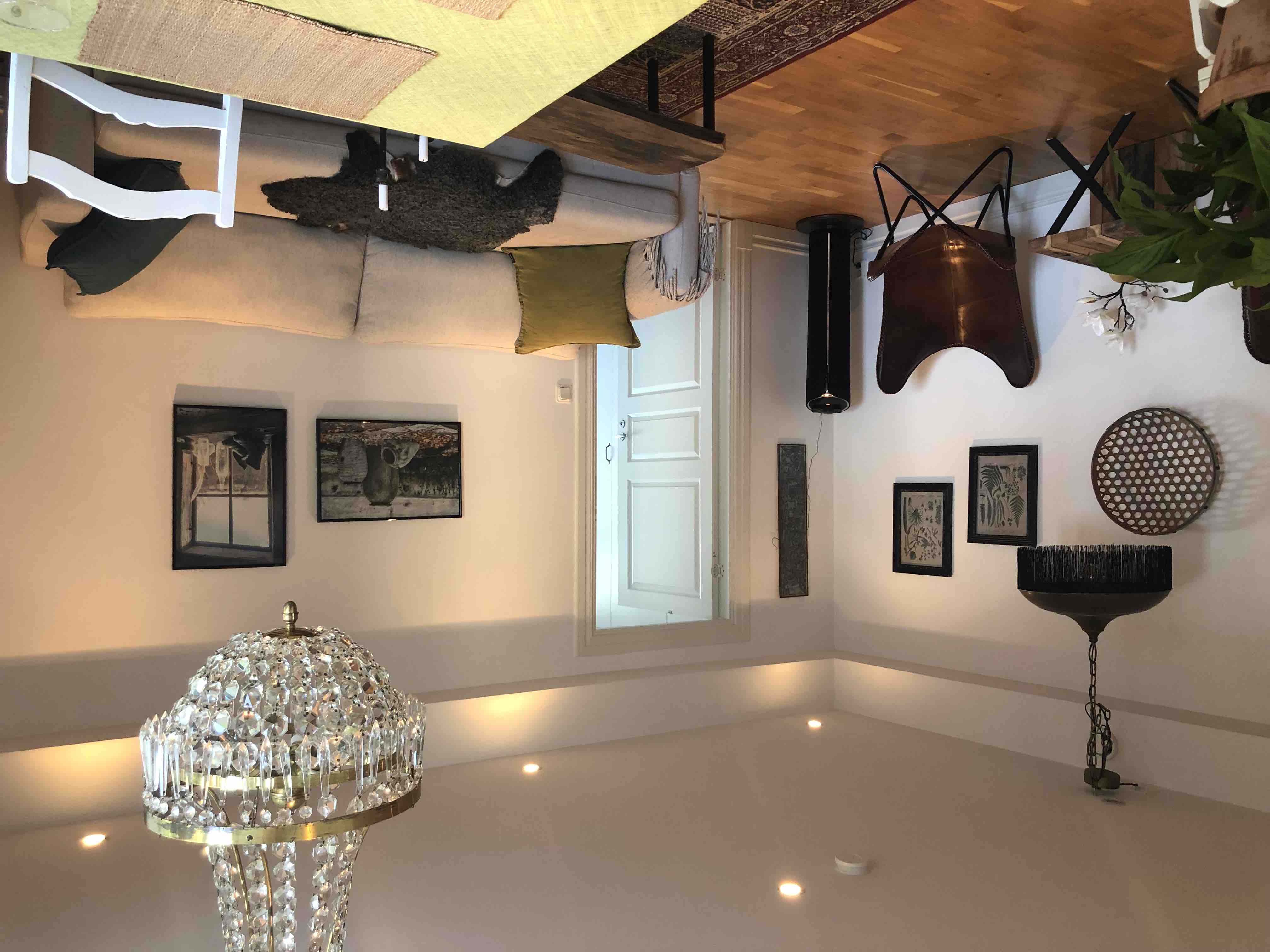 Charming 2-bedroom apartment in Visby's Heart.