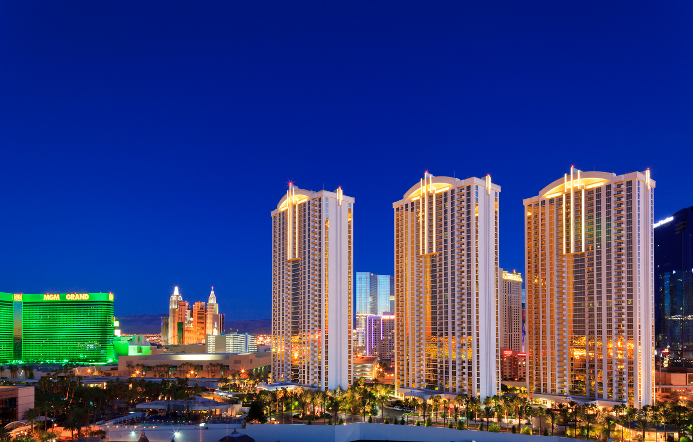 MGM Signature 1BR/2BA Suite W/ View in Unincorporated Areas, Clark County Nv