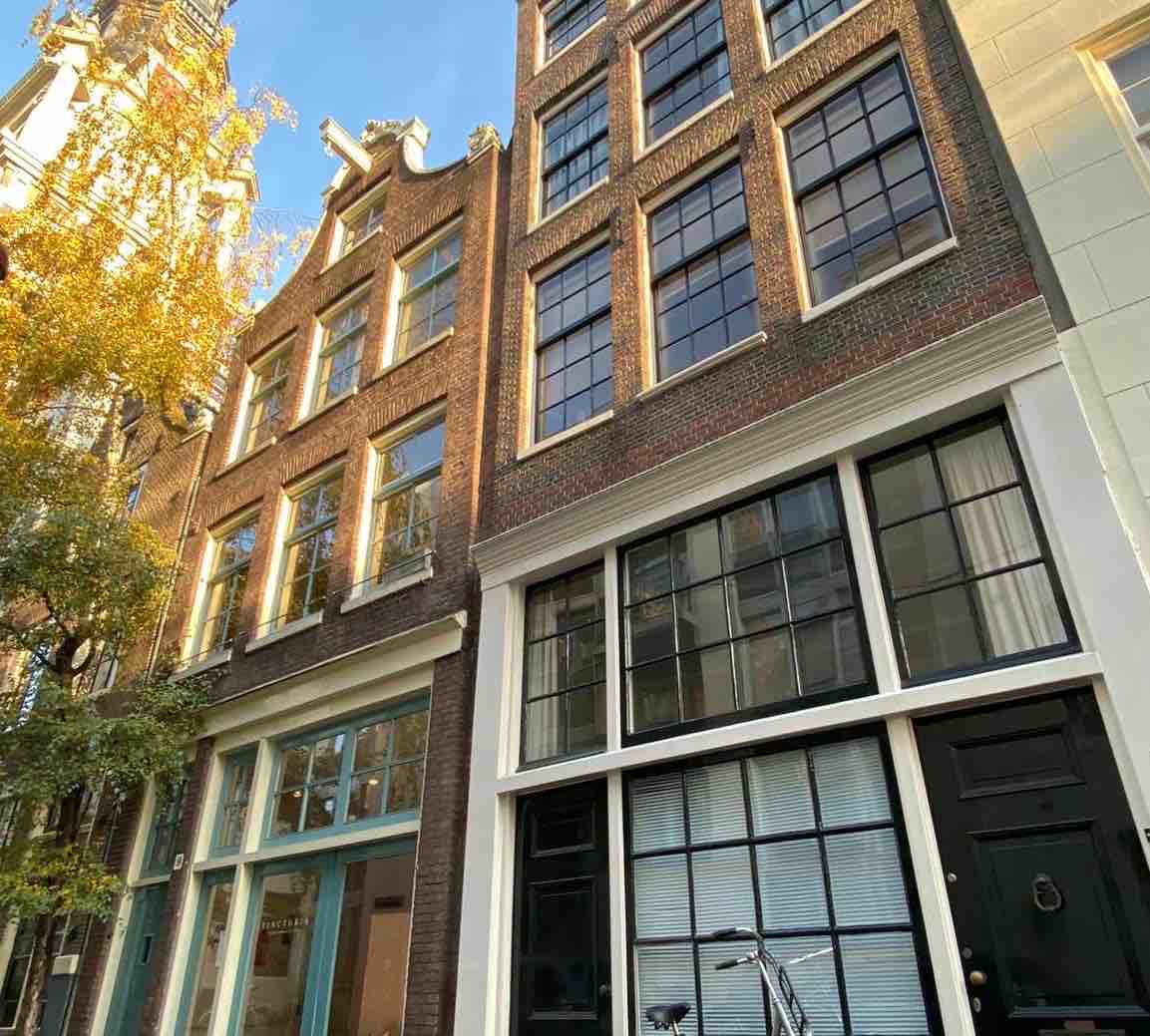 NEW! Our entire historic house in the Canal area โ Amsterdam stay