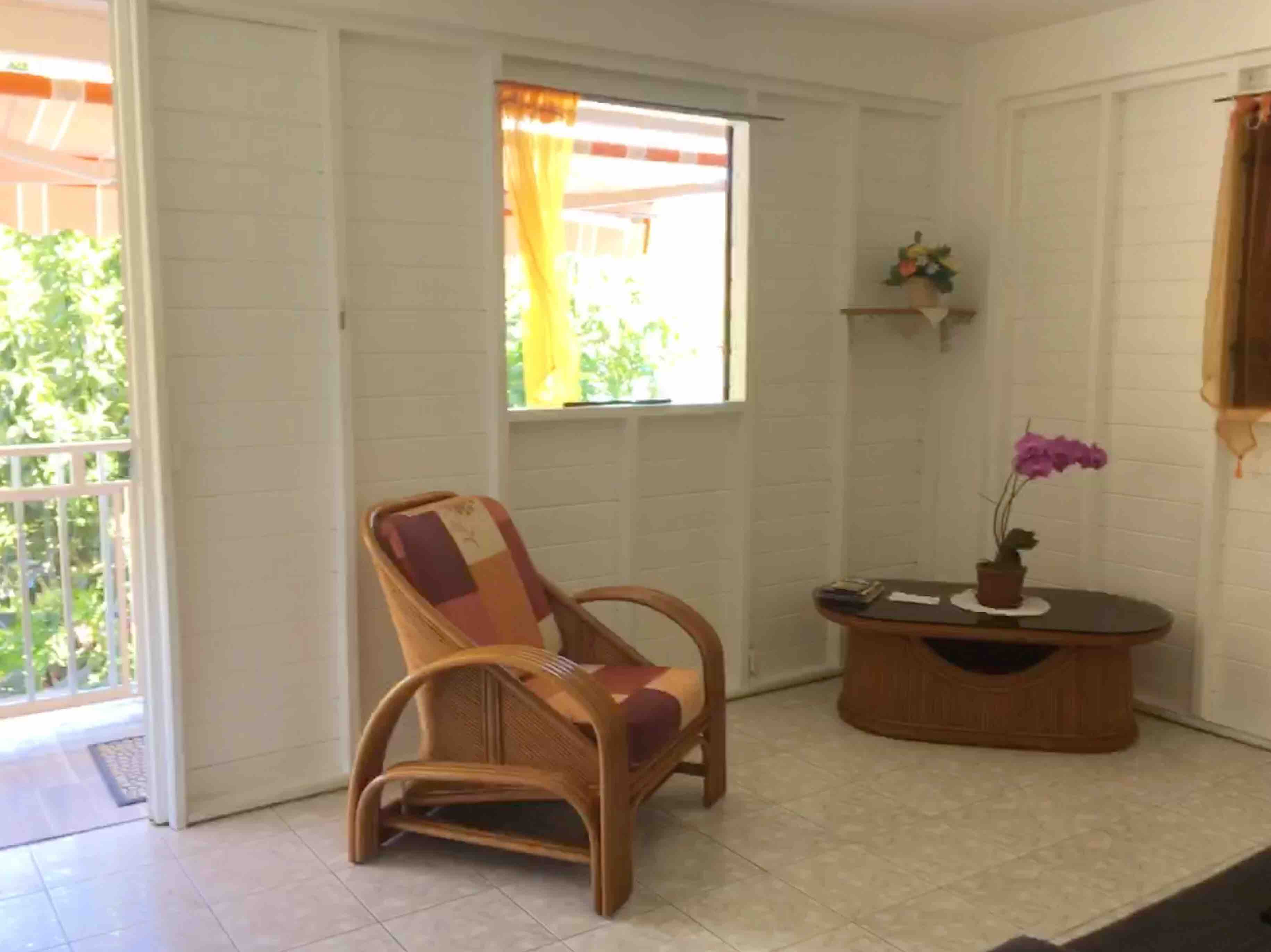 Bread Fruit Lodge