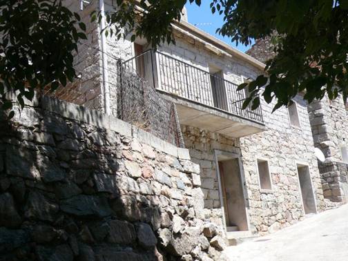 Family village house in Corsica