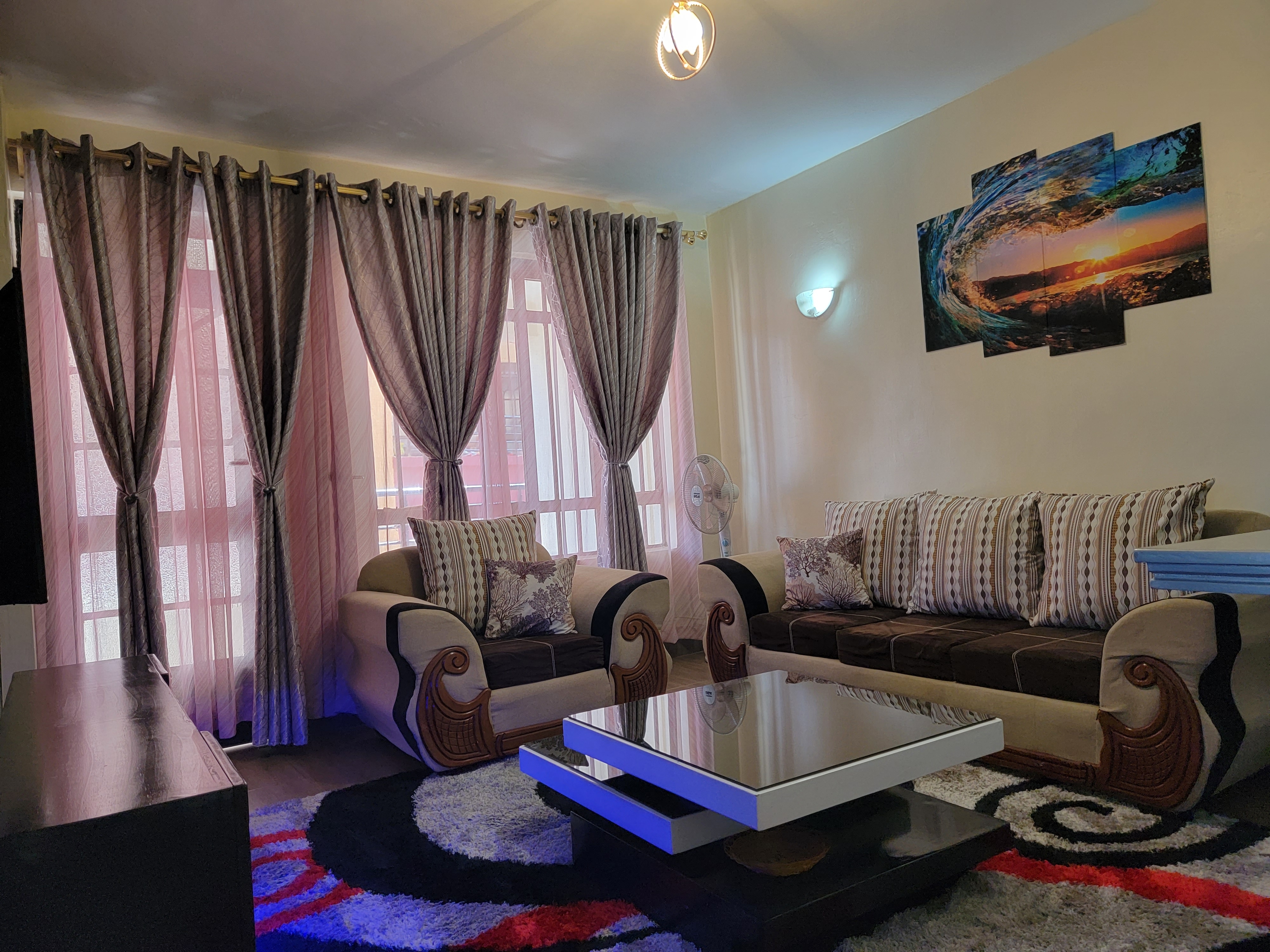 Cool apartments near all embassies with FREE Wi-Fi