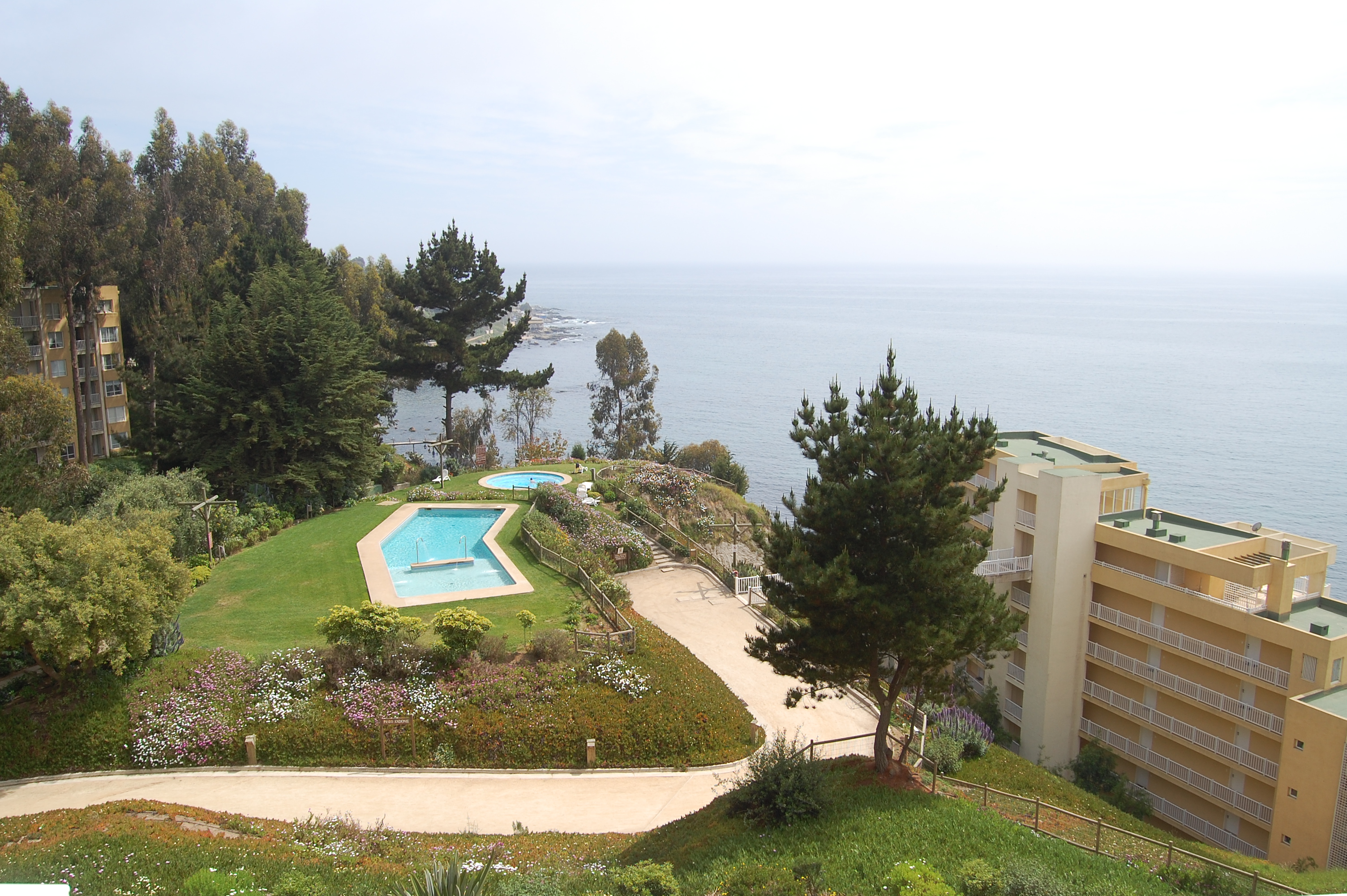 Apartment  for a relaxation with countryside and beach.