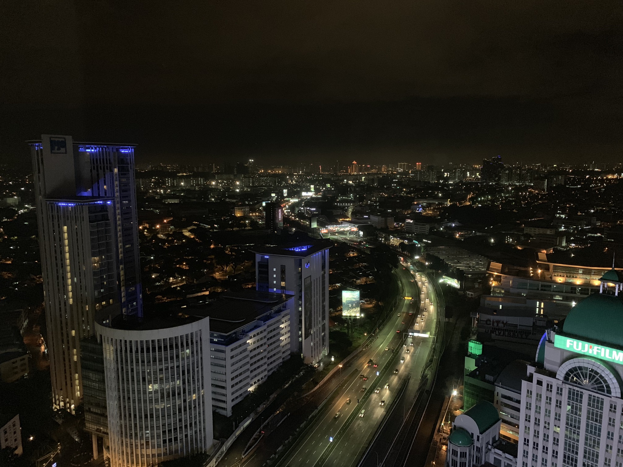 Ginger8 Studio 4 Netflix Lrt Pinnacle Pj Condominiums For Rent In Petaling Jaya Selangor Malaysia Ginger8 Studio 4 Netflix Lrt Pinnacle Pj Condominiums For Rent In Petaling Jaya Selangor Malaysia