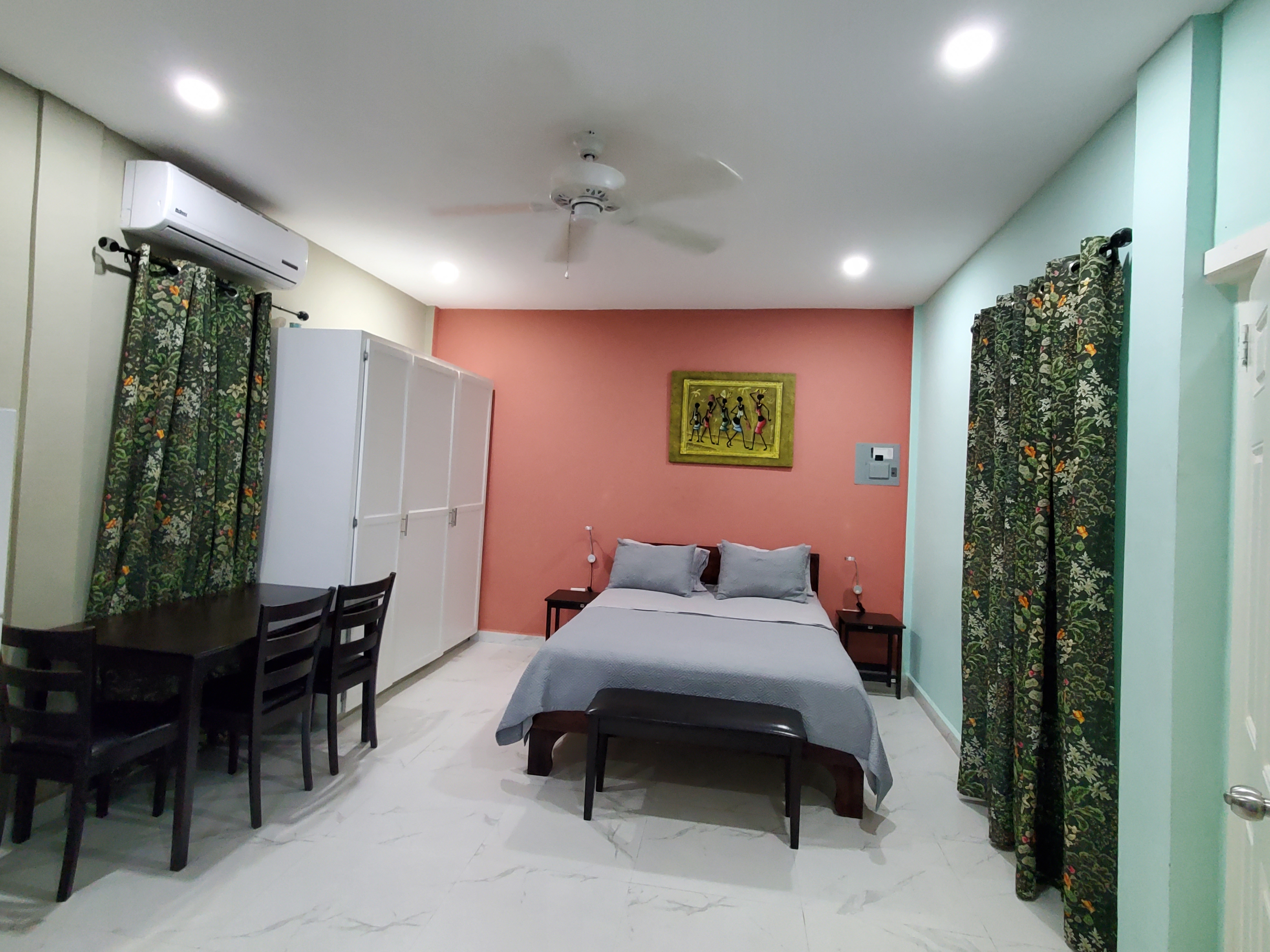 Modern studio in the amazing heart of Port Spain