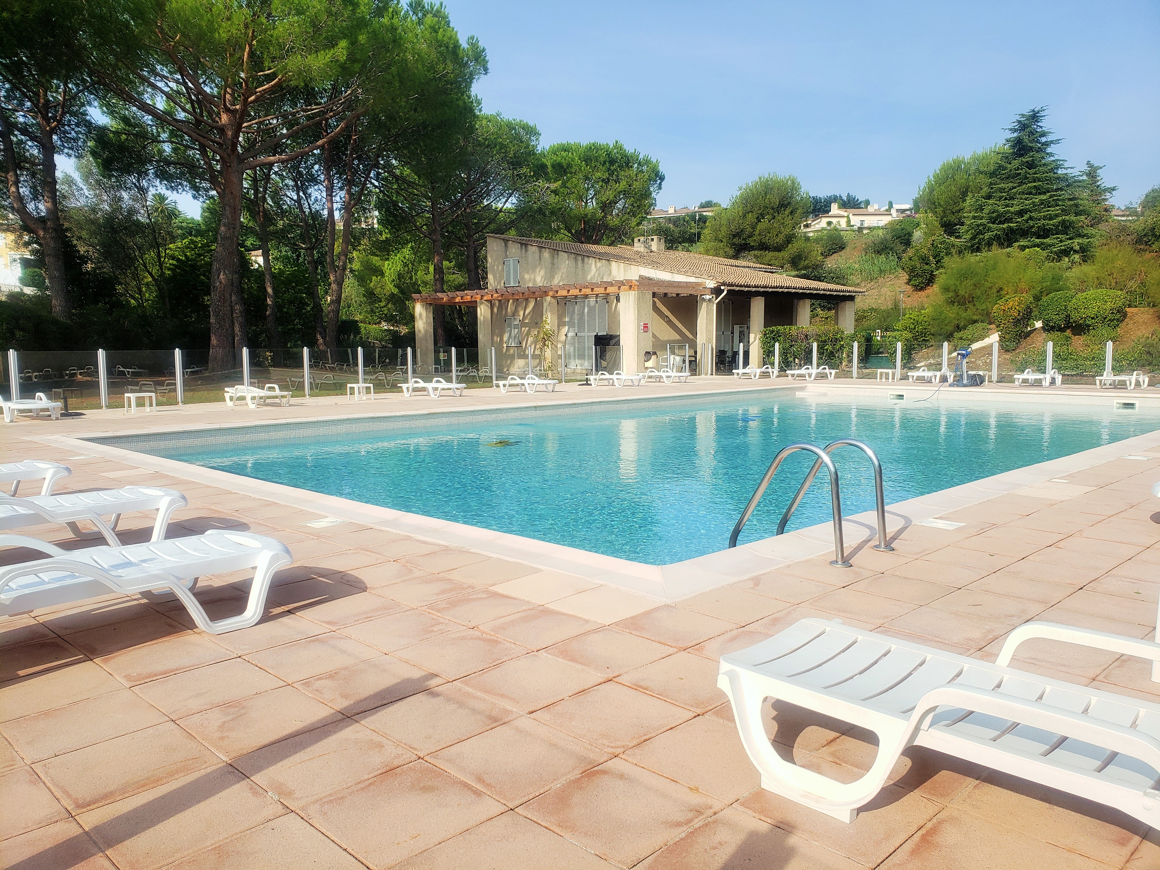 Lovely apartment in Vaugrenier Presidents
