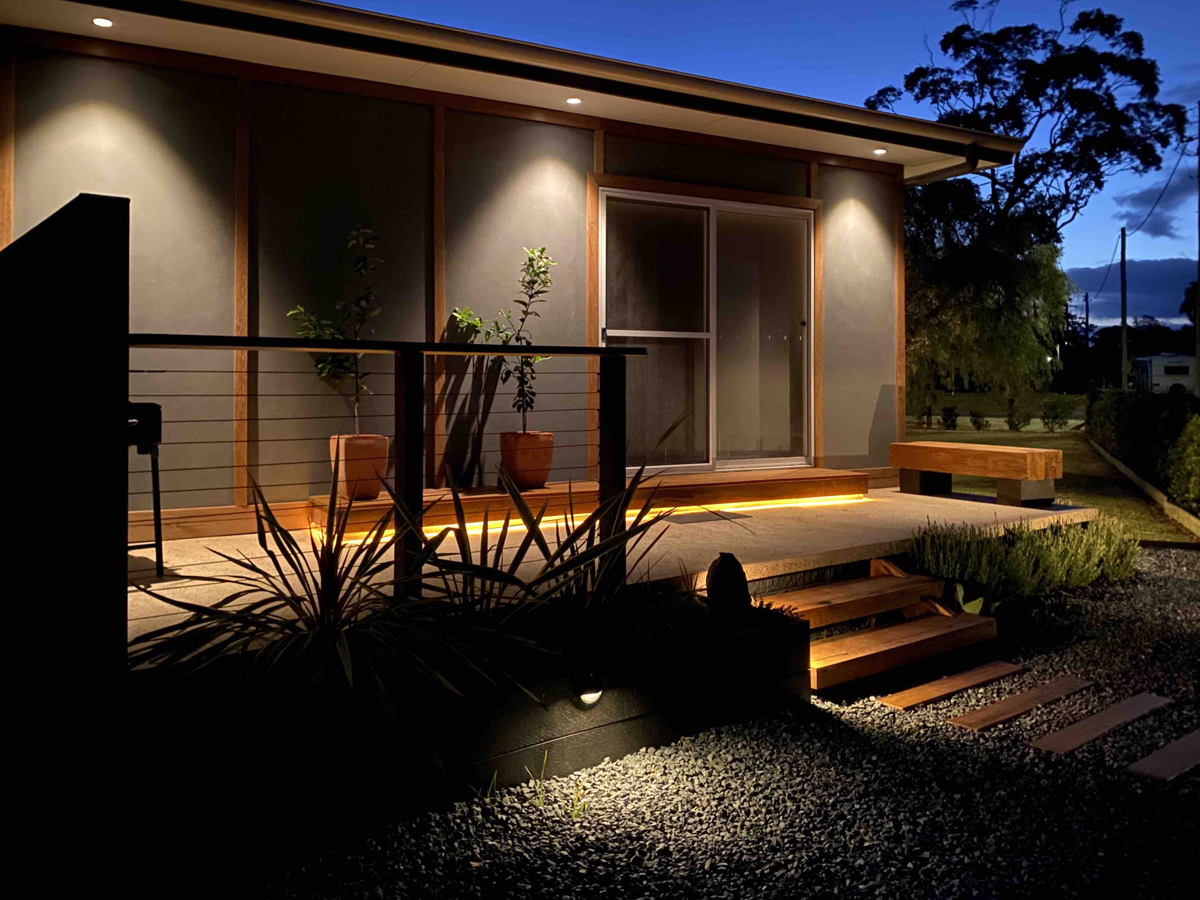 Romantic beach bungalow Bungalows for Rent in Broulee, New South