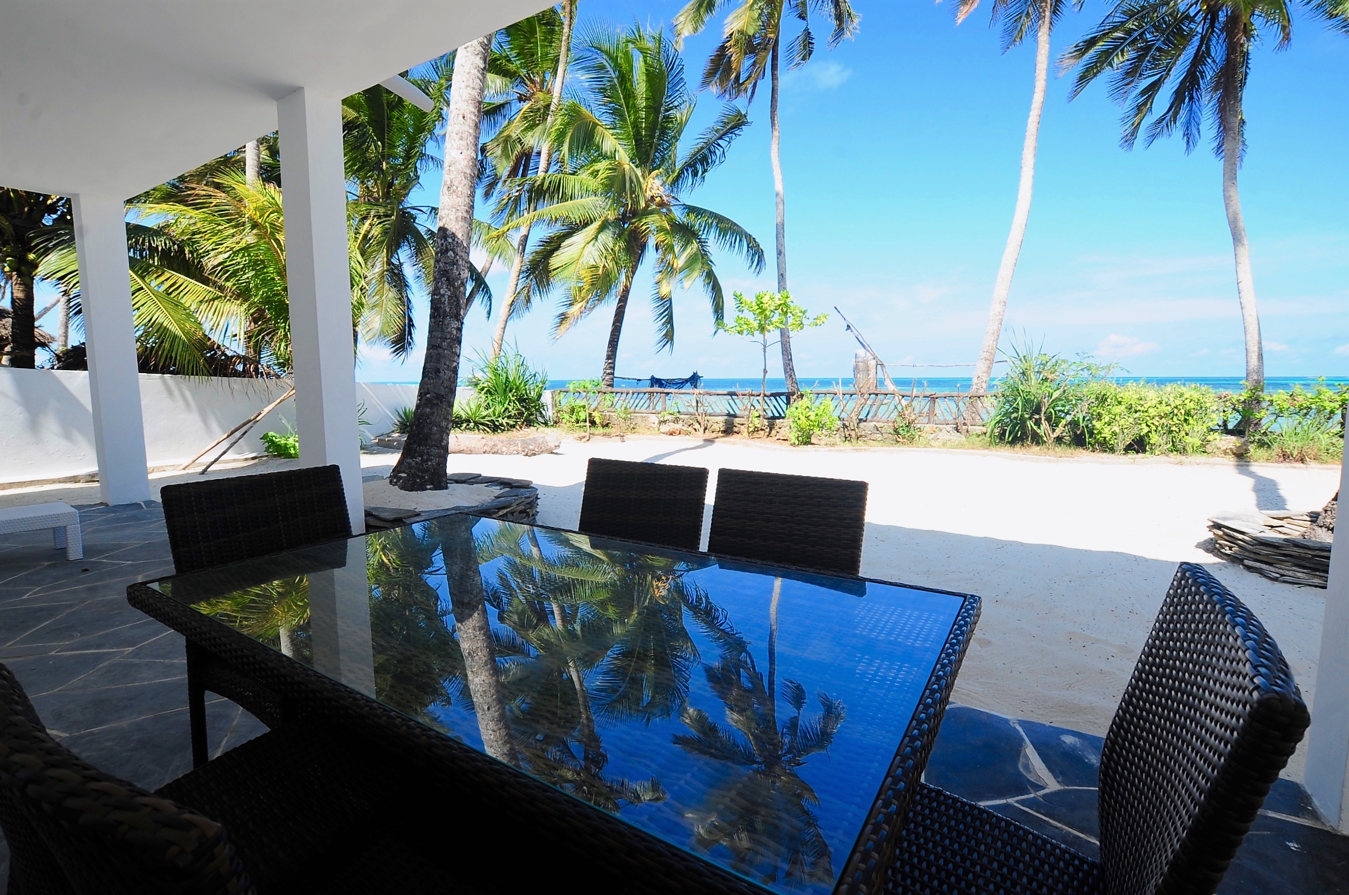 Noah luxuryfront sea apartament Kiwengwa Zanzibar Vacation homes for