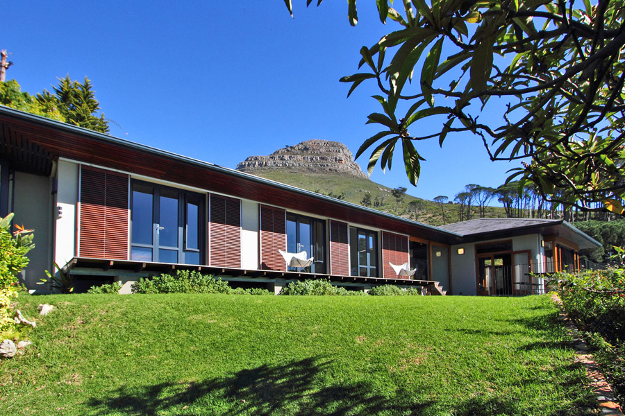 Table Mountain in the garden! in Ward 77, Cape Town