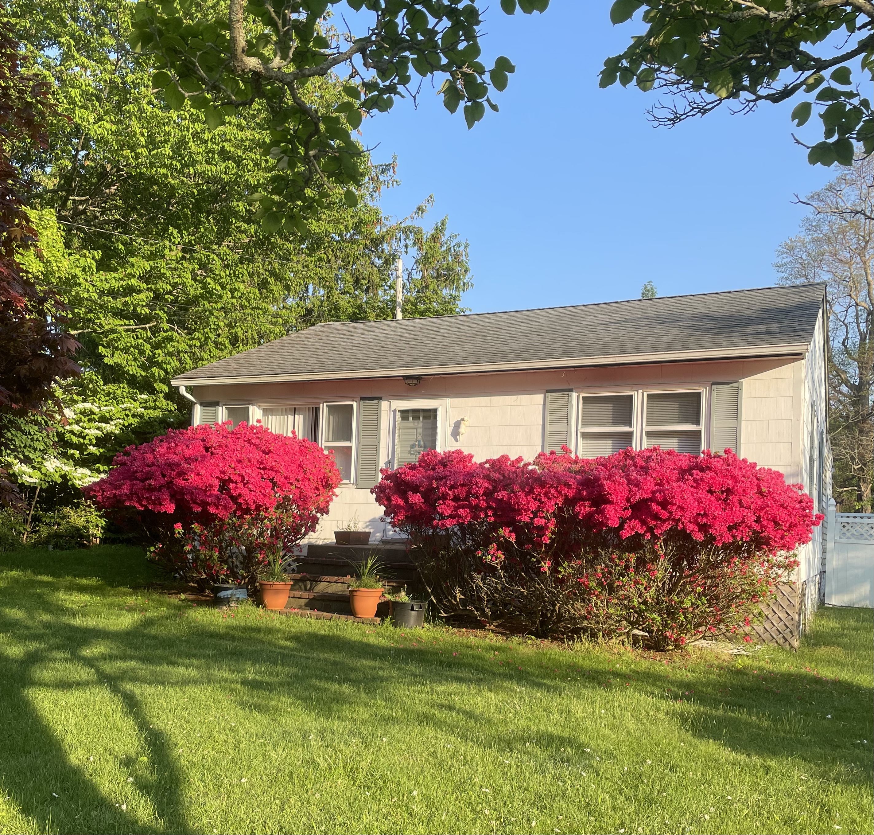 Cozy Shelter Island 2 Bedroom 1 Bath Cottage