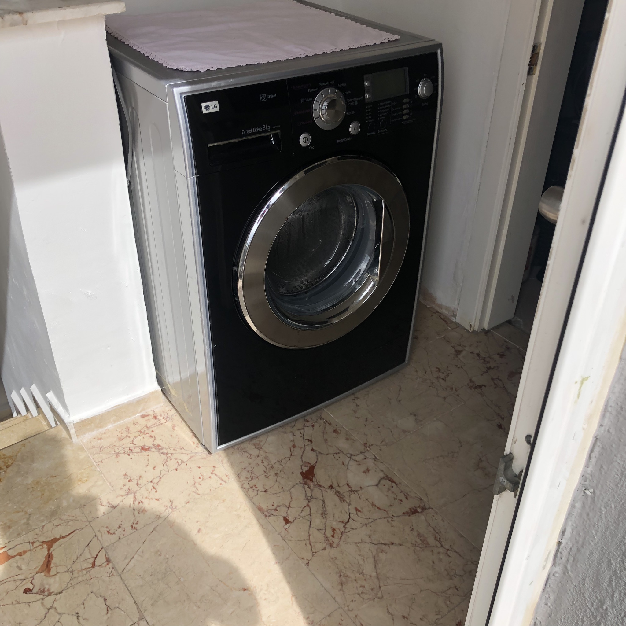 Ultra lüx mobilyalar tüm ev ihtiyaçları mevcuttur Villas for Rent in