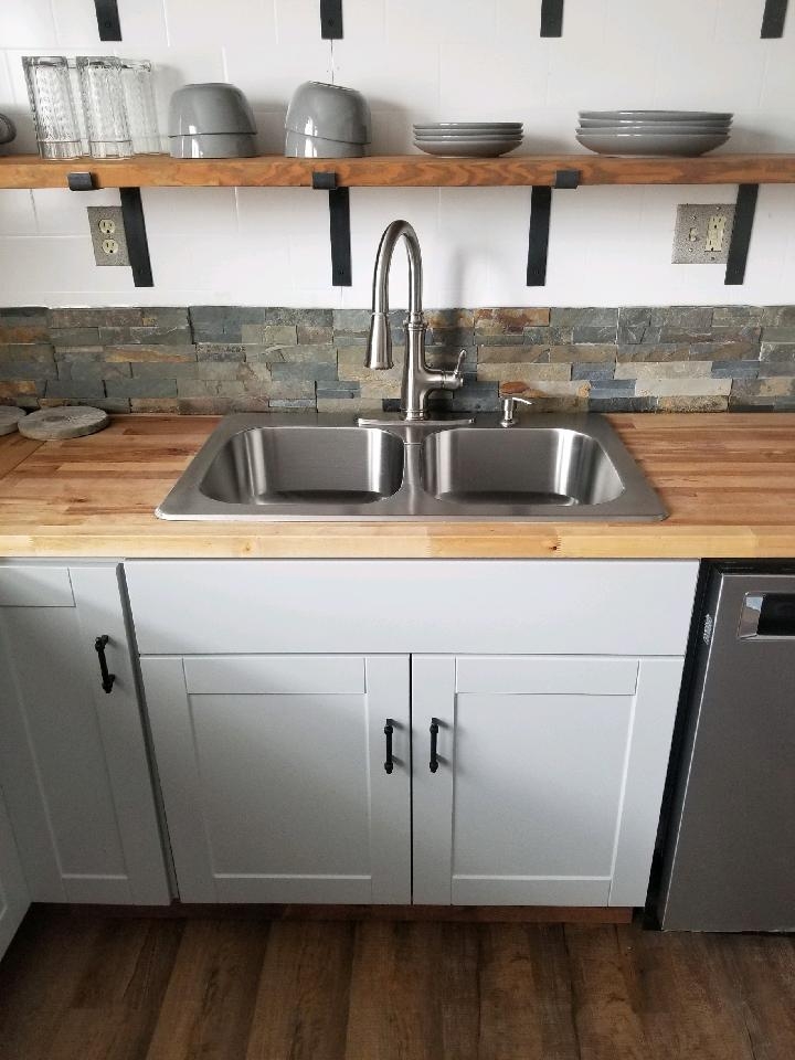 The Farmer's Townhouse Guesthouses for Rent in Crawford, Nebraska, United States Airbnb