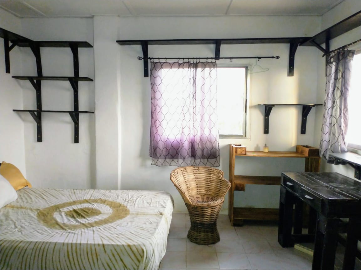 Central, Fully Equipped - Master Bedroom & Bath