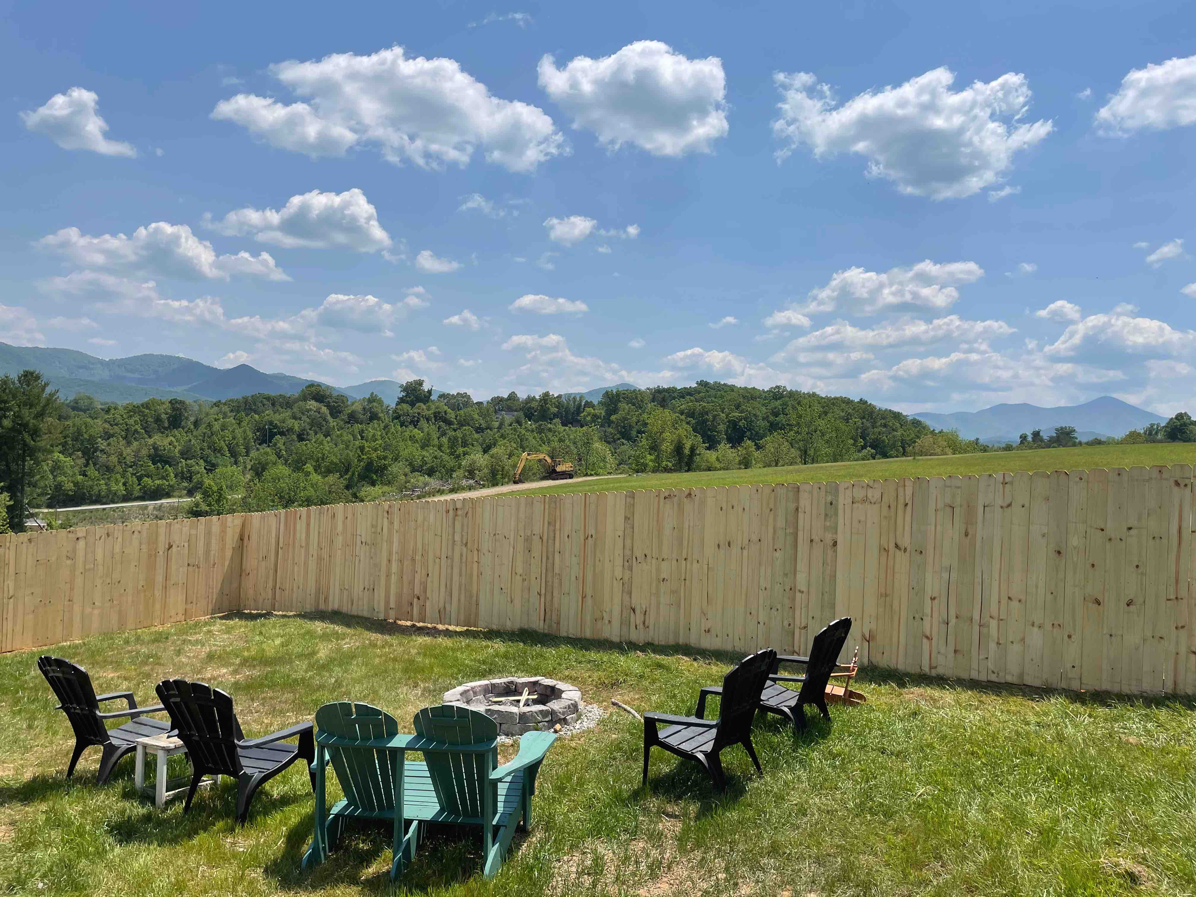 Bright+Airy Cottage w/Mtn views 20min to DT & WAVL Houses for Rent in