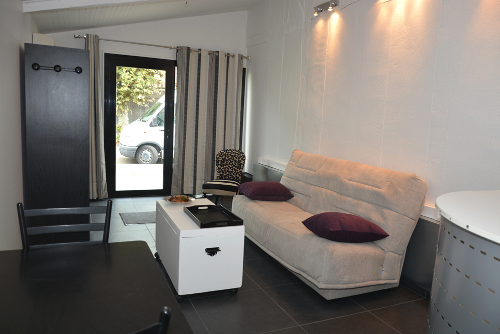 furnished and independent 30m2 studio