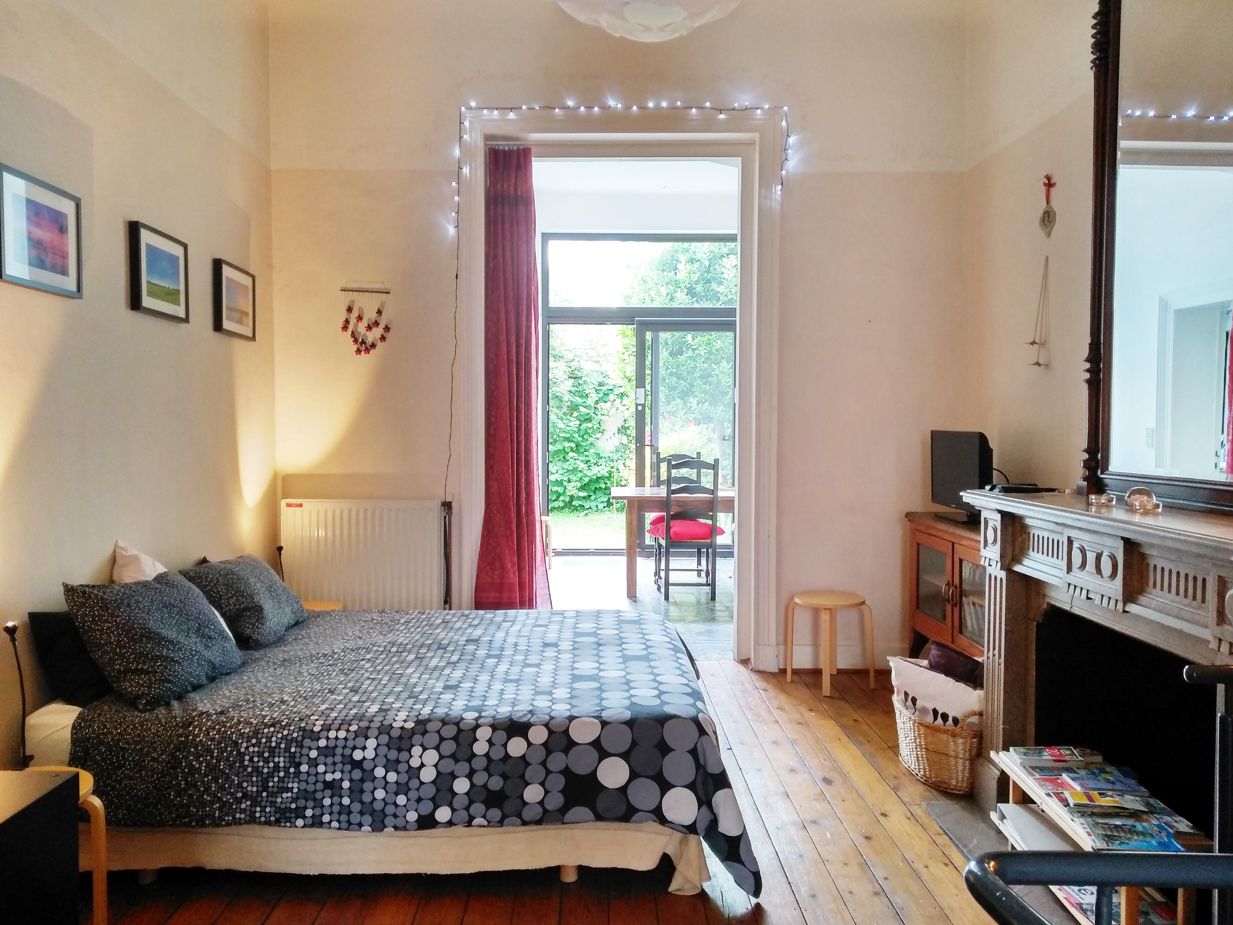 Nice duplex with private garden in Saint-Josse-ten-Noode, Brussels
