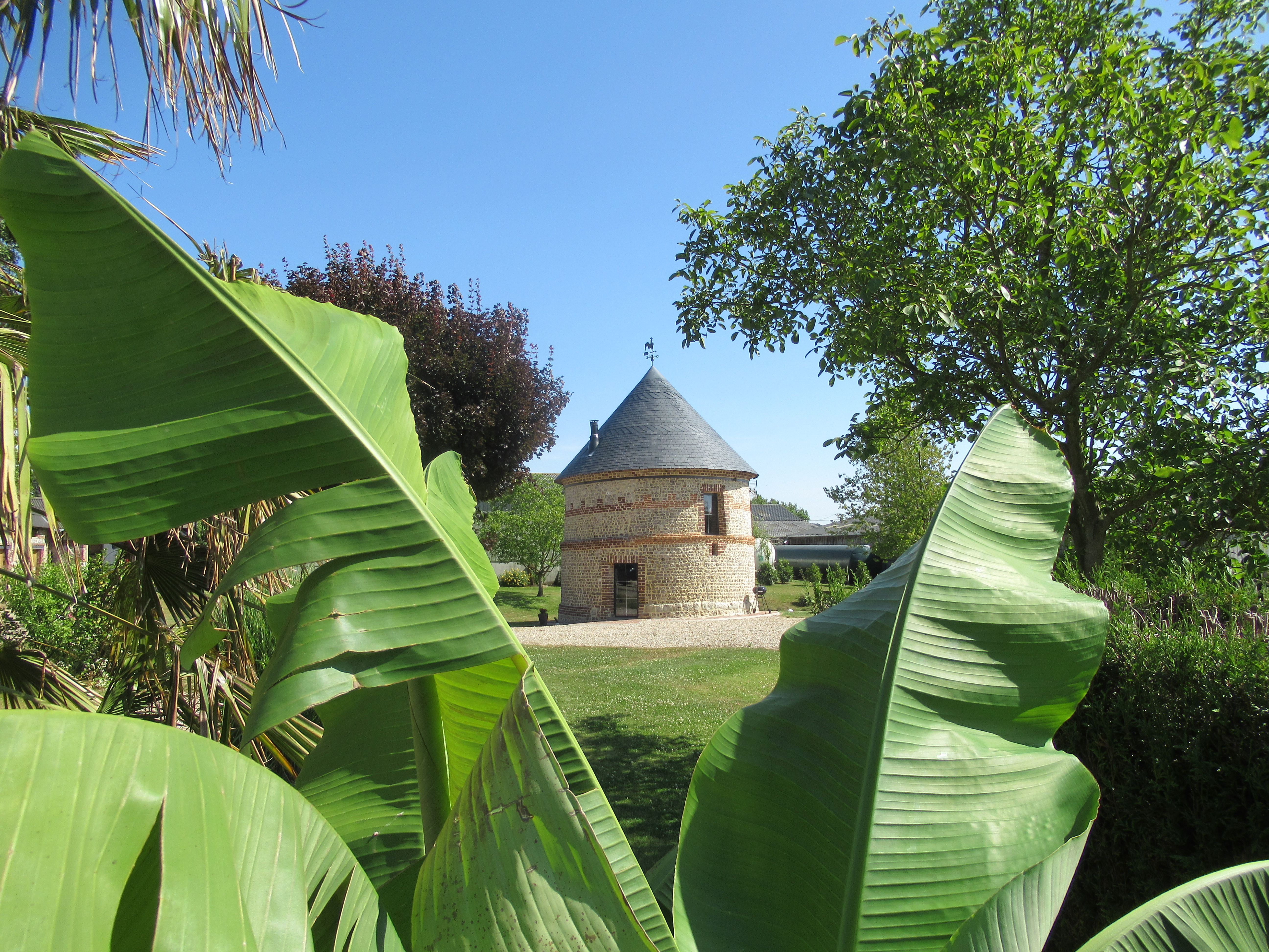 Sleep in a round dovecote near Etretat