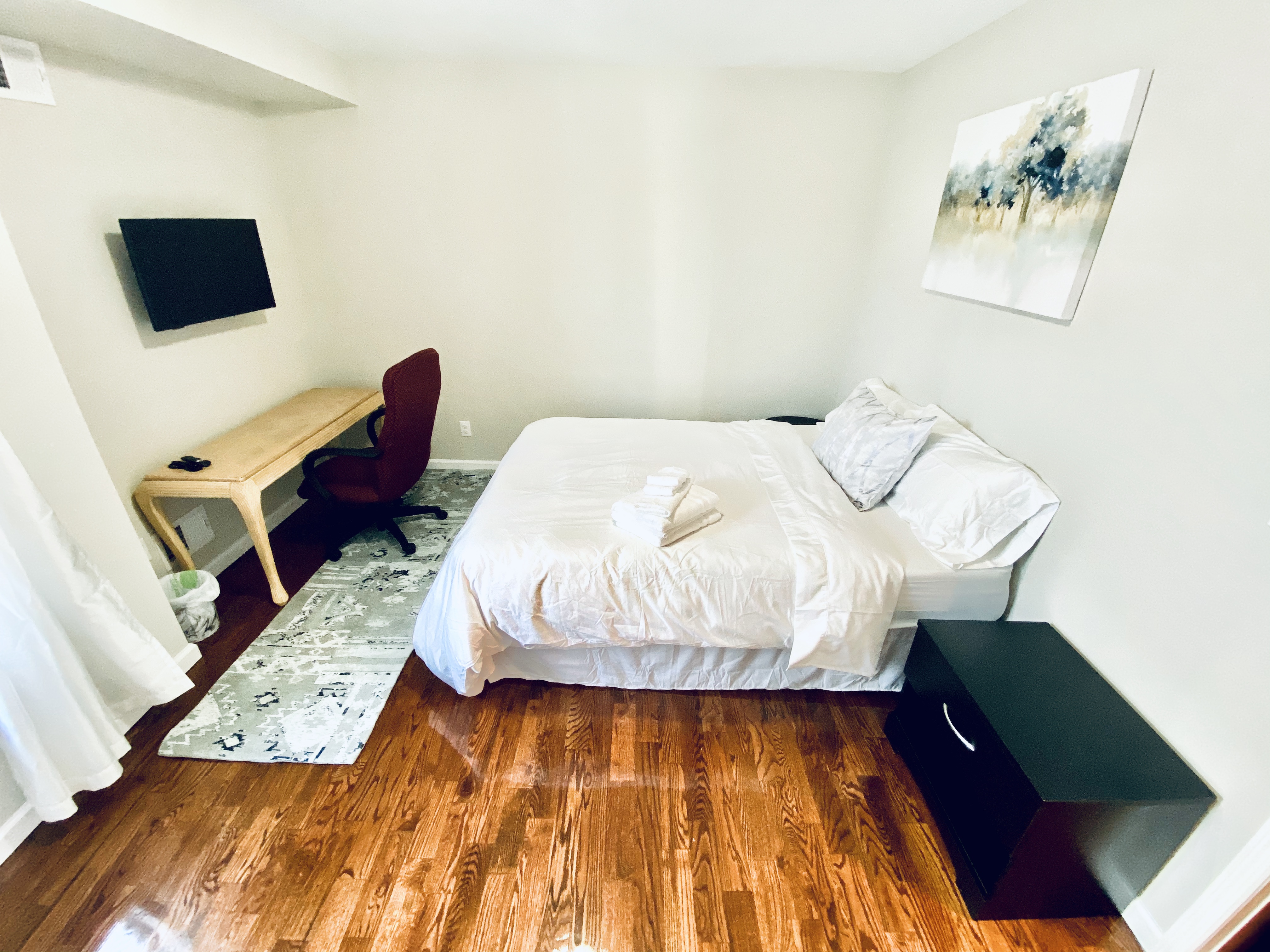#5 CHARM Room Closer to the Newark Airport in South, Newark