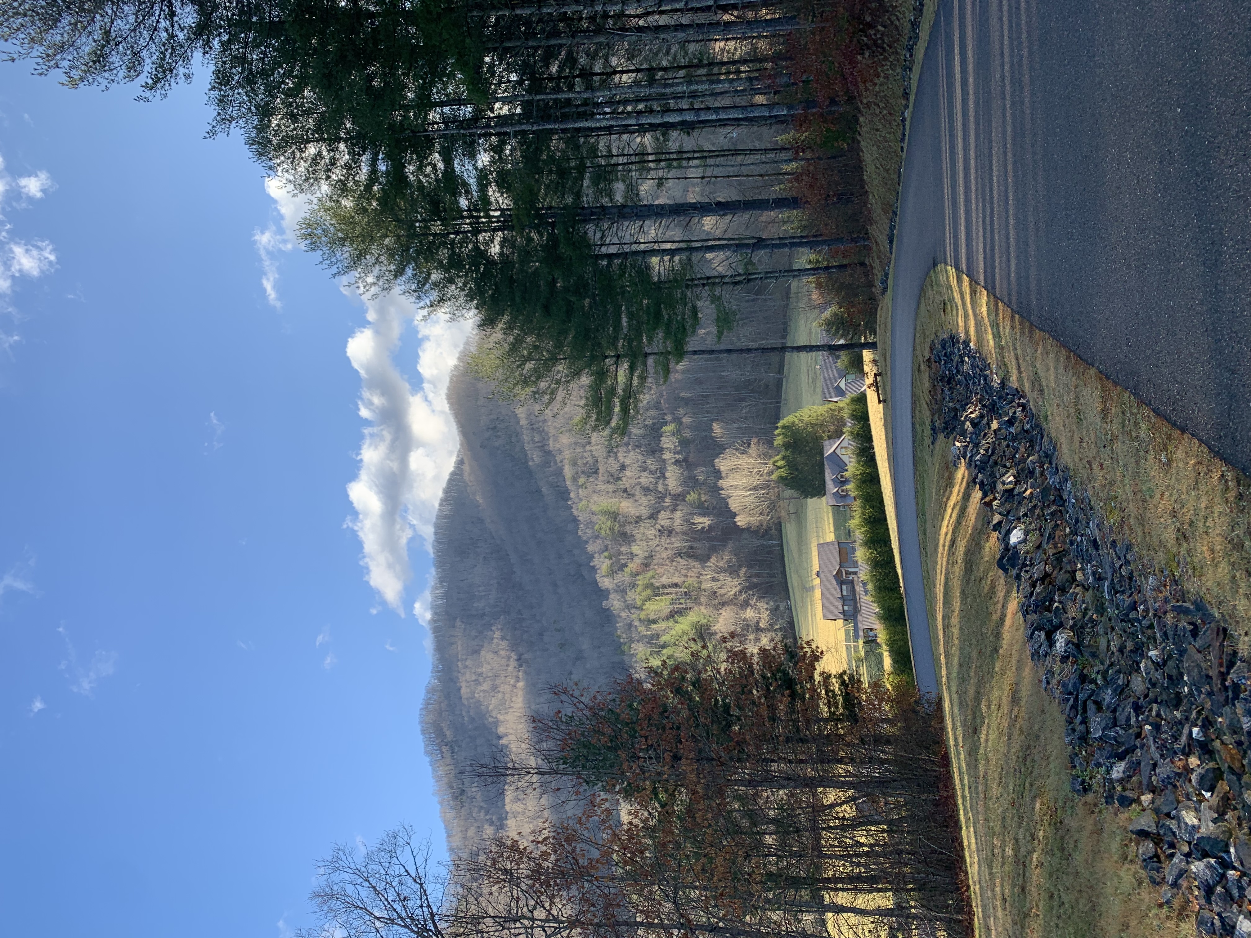 Luxurious Mountain Home, Great Location!
