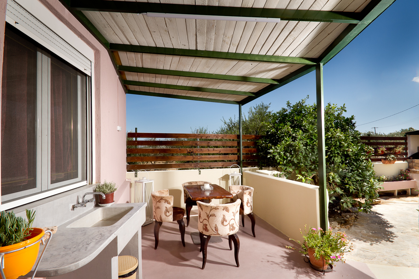 Ierapetra garden house