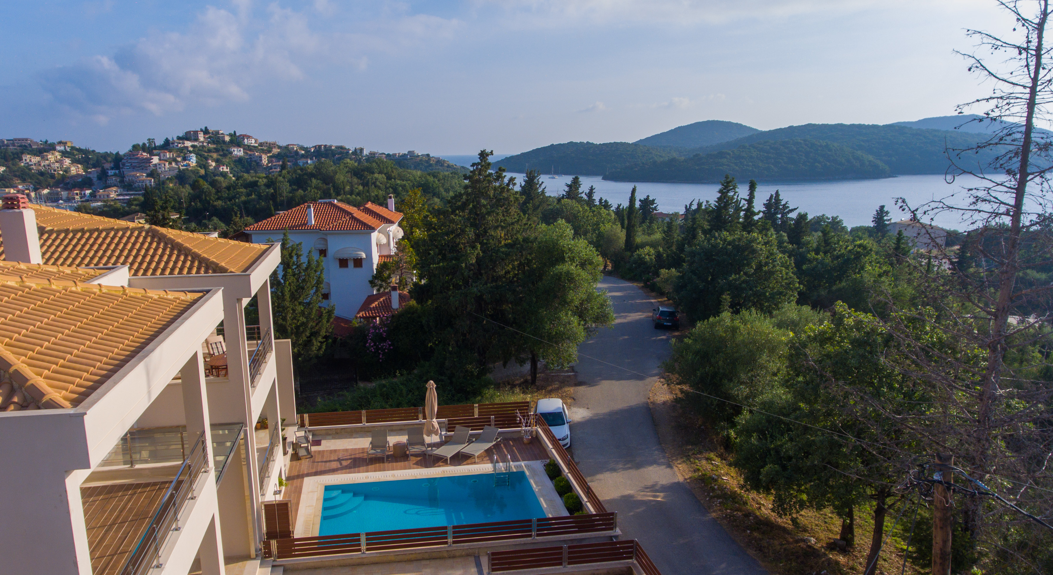 cosy apartments with pool and harbor view