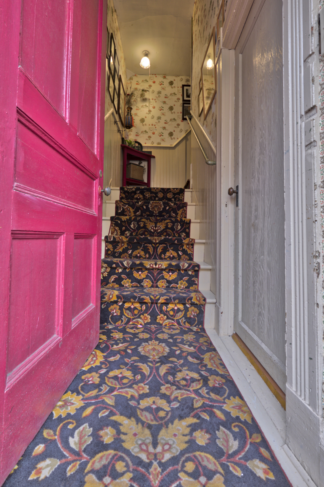 Uptown Victorian Apartment Apartments for Rent in Port Townsend