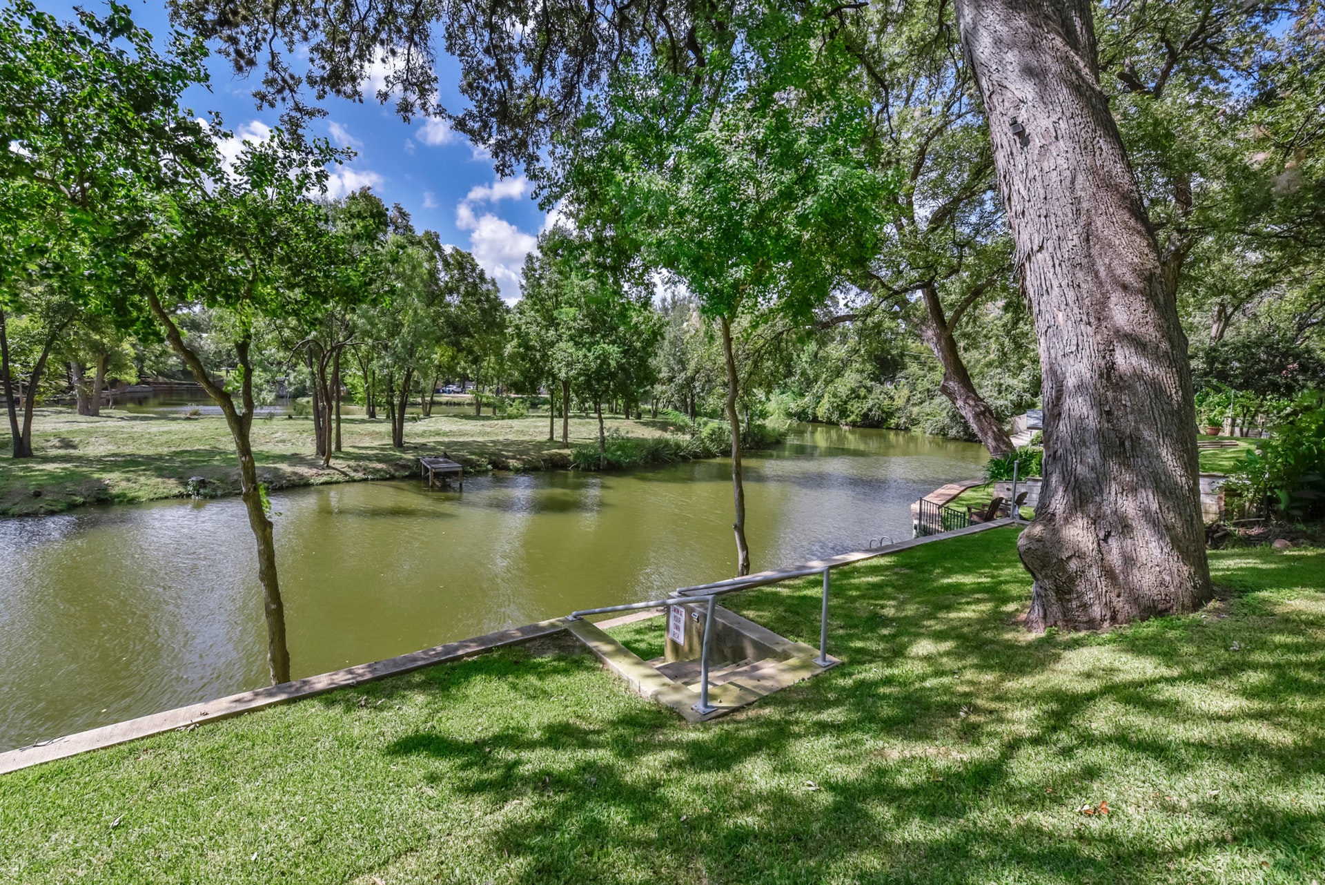 Waterfront Cabin on Lake LBJ, Panoramic Water View