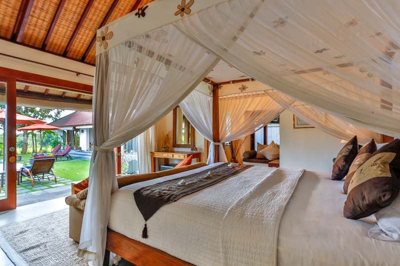 13+ Seminyak 7 Bedrooms, 10 Beds, Great Value Gif