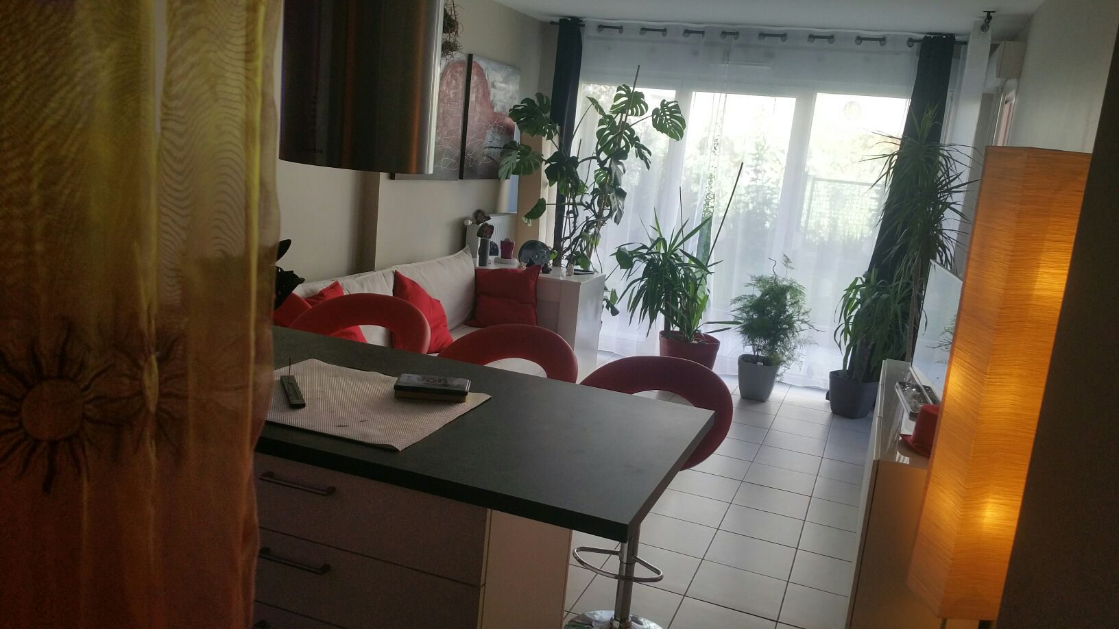 Fresh T2,Terrace 9m2, garden, quiet residence.