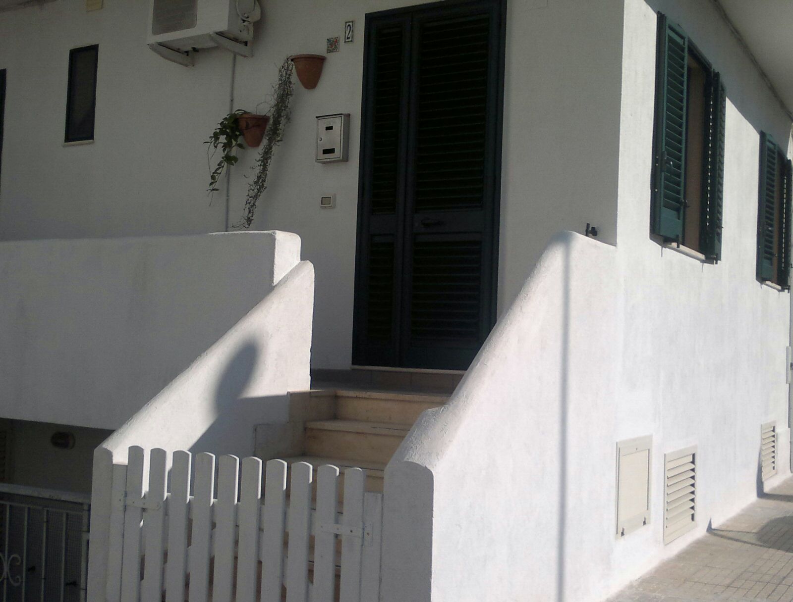 Independent bright apartment