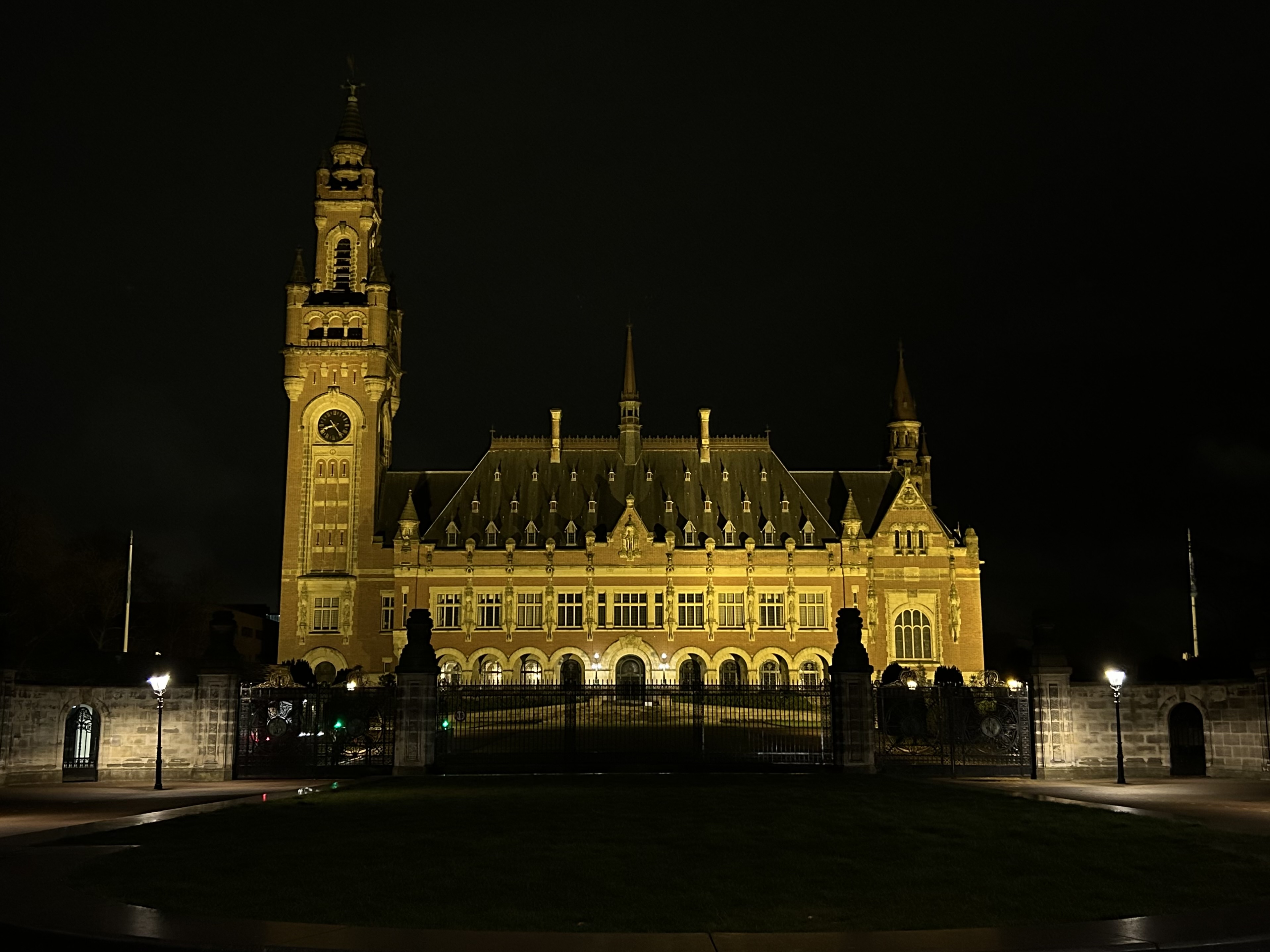 Here's what you are looking for! — The Hague stay