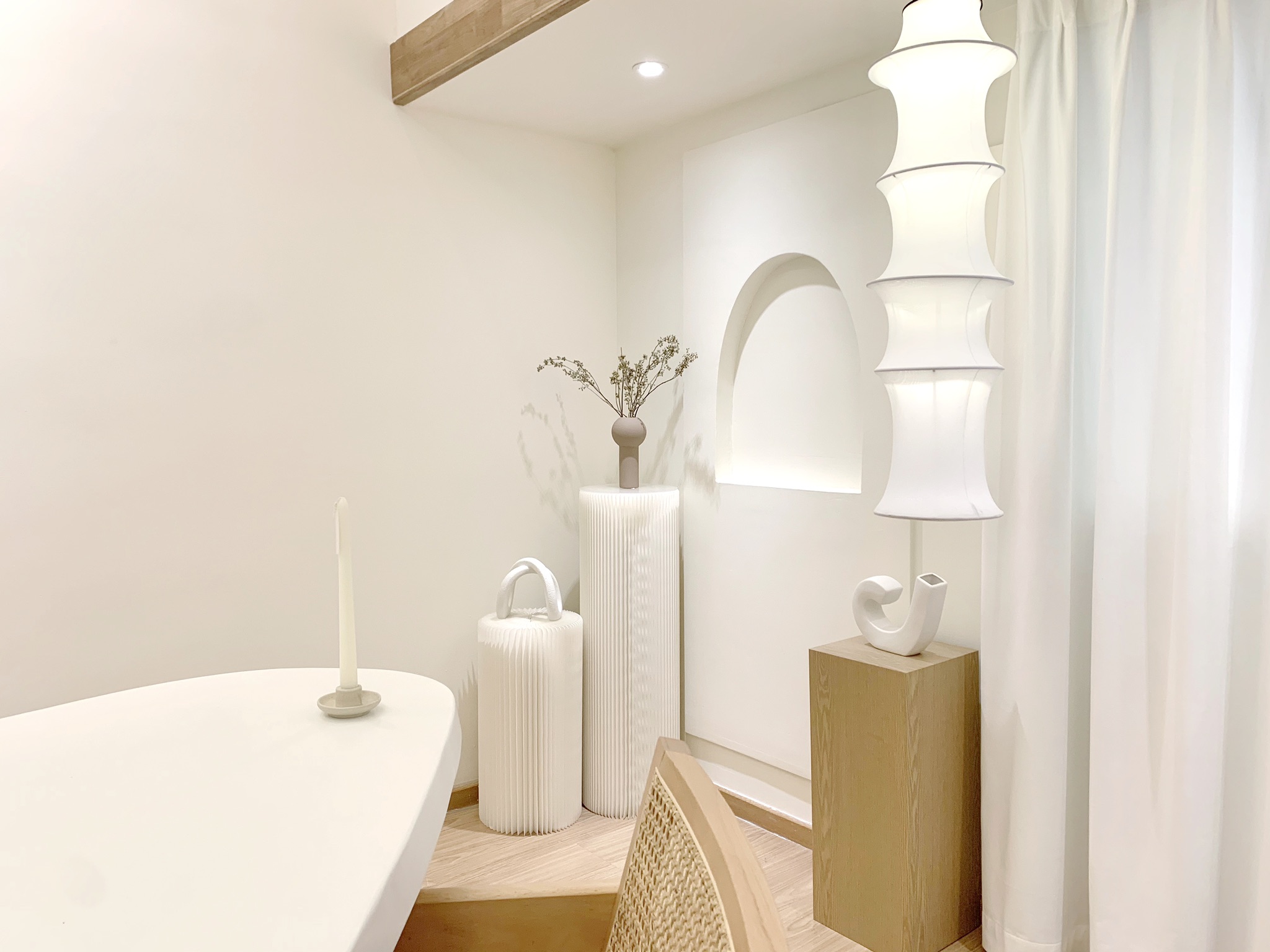 [Tagträumen] Neues ApartmentLoft/hohe bodentiefe Fenster