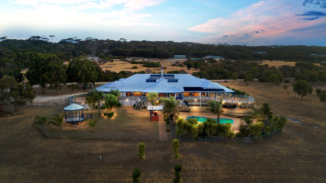 Doyles on the Bay Houses for Rent in Kingscote, South Australia