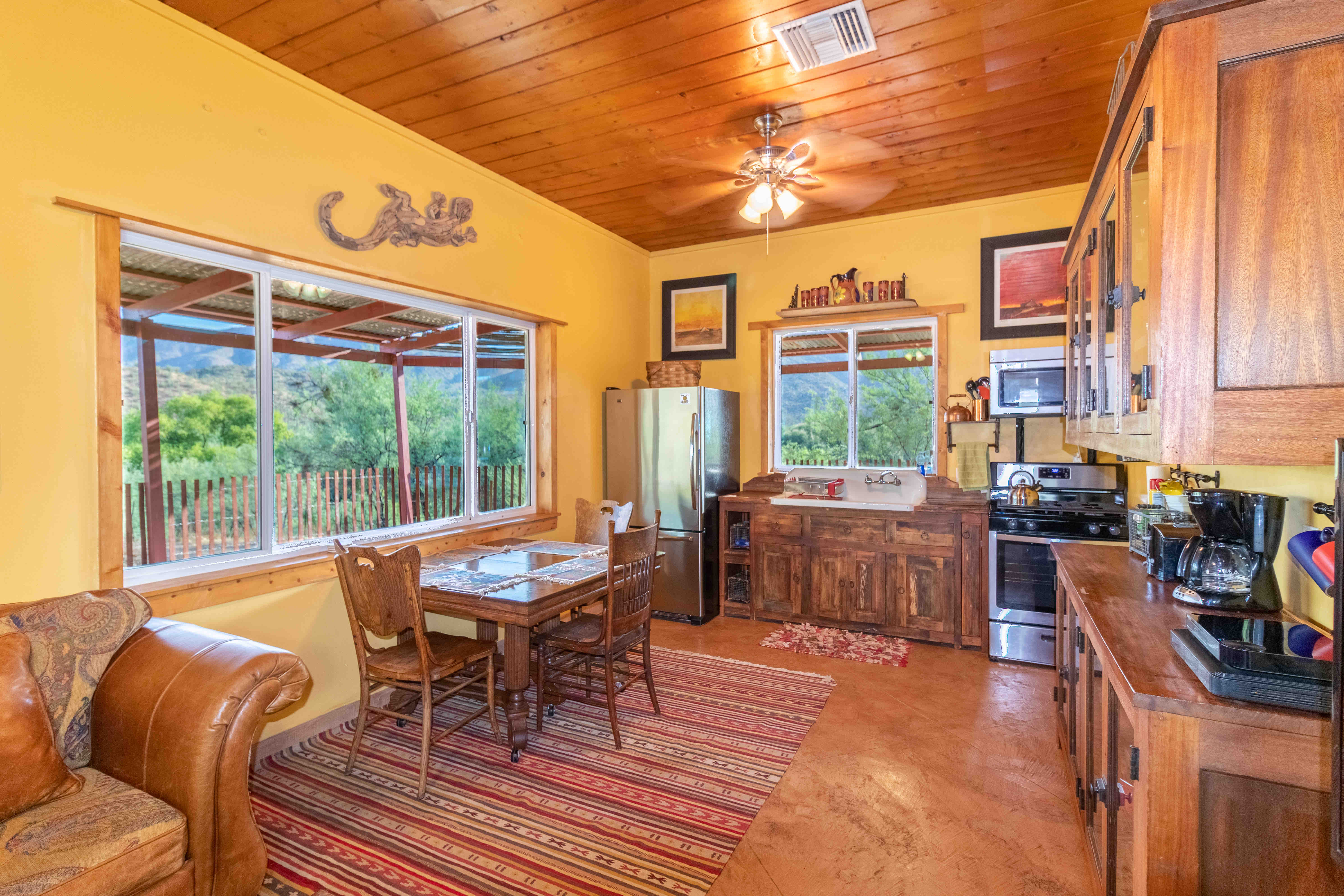 Bunkhouse on a Historic Cattle Ranch Bungalows for Rent in Kearny