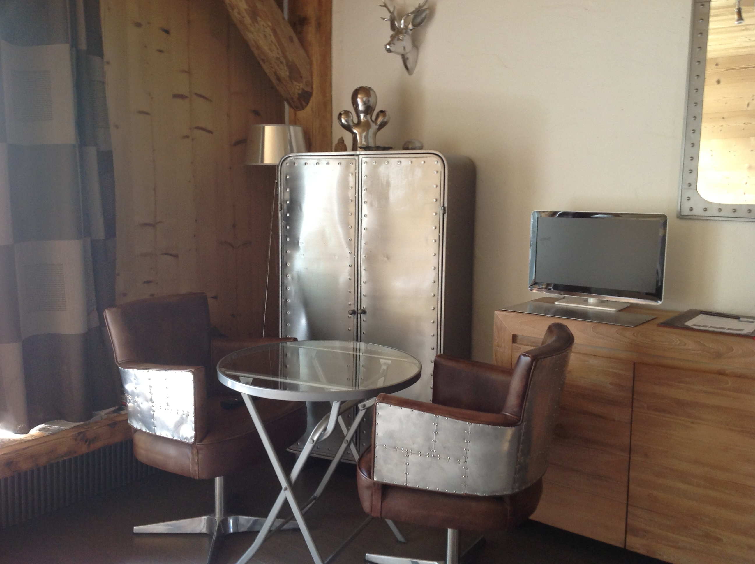 Beautiful studio, terrace, south, Mont Blanc view.