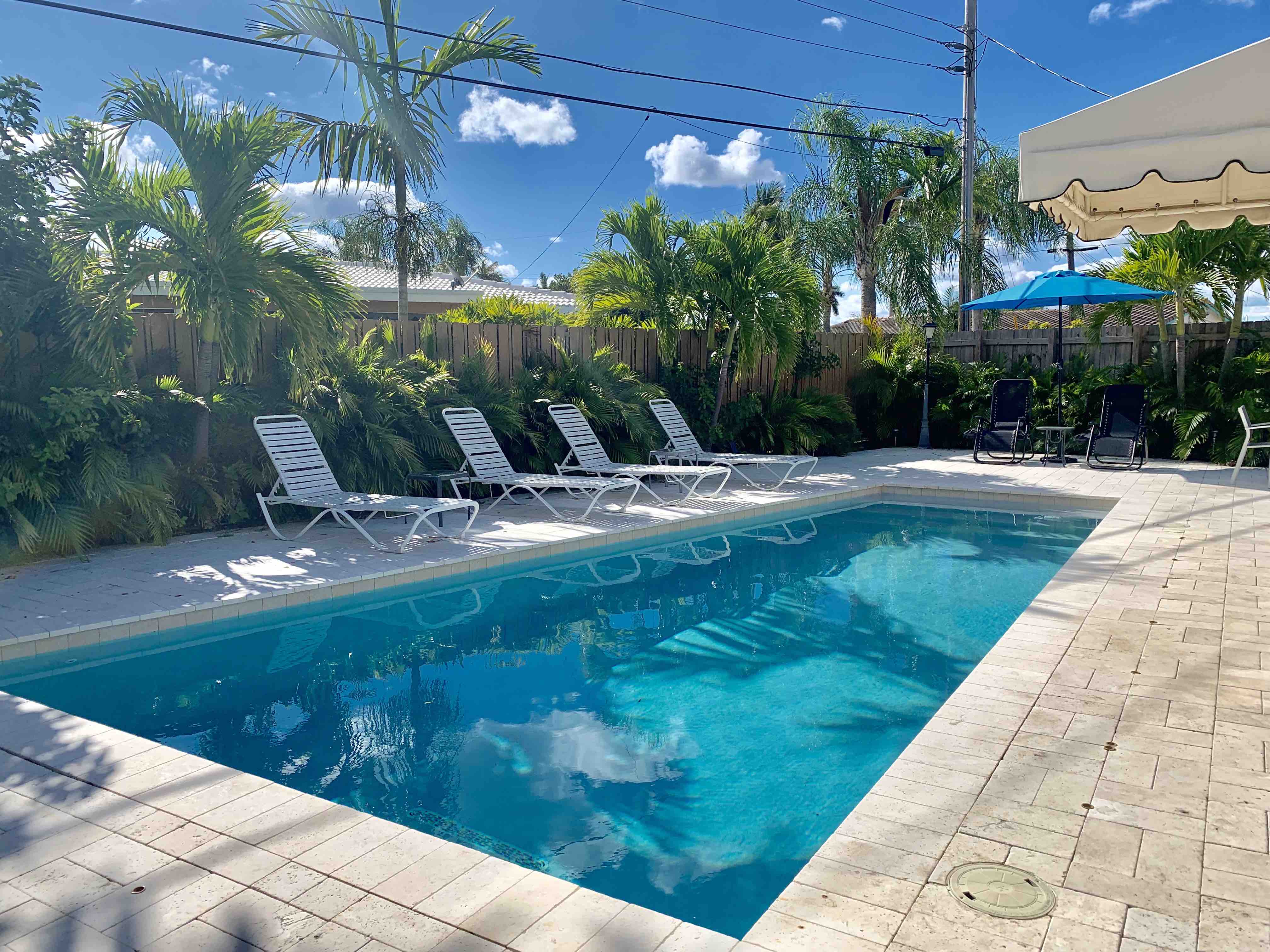 Contemporary Vacation Home in Oakland Park, Broward County