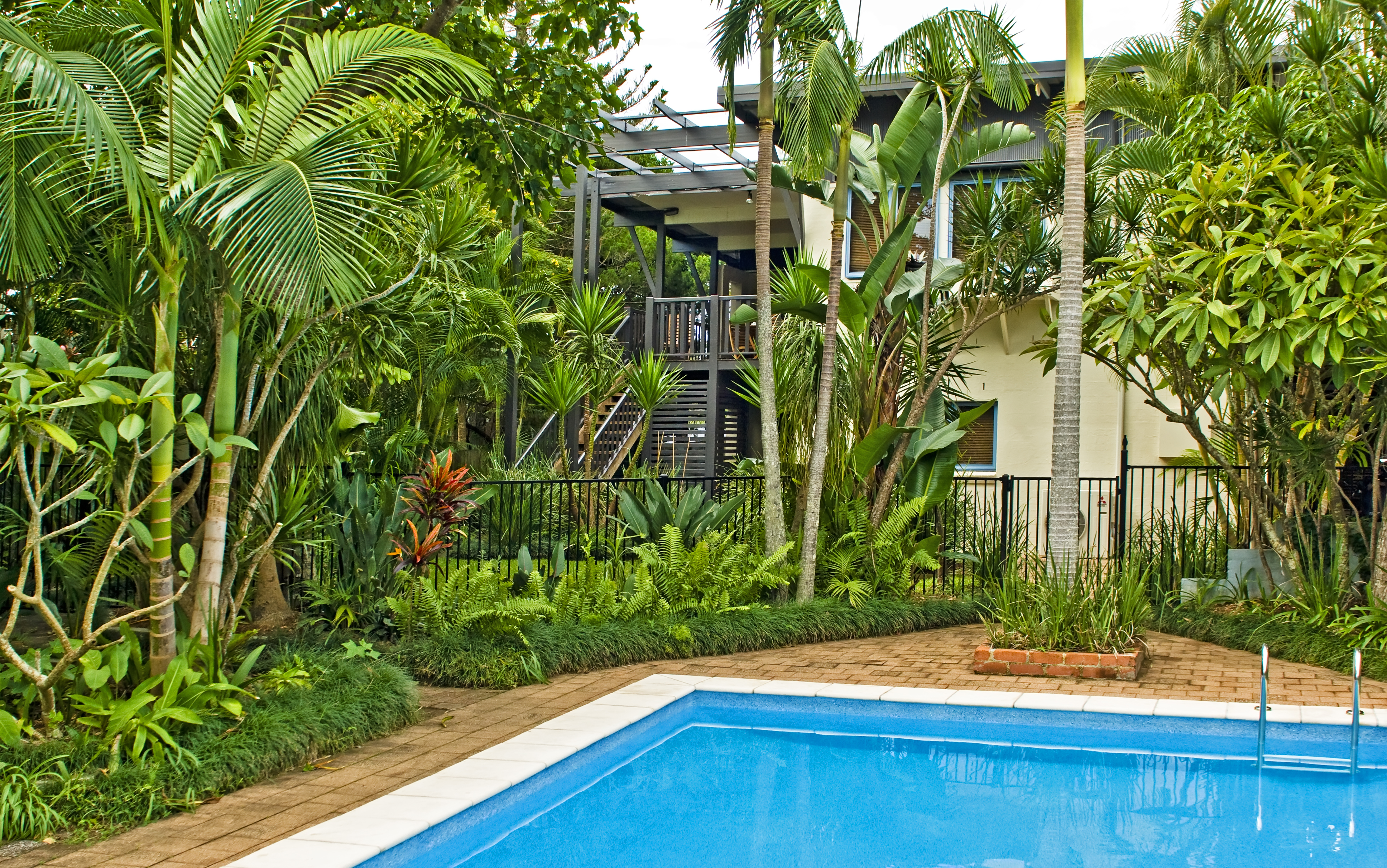 Beach House on Armstrong – Byron Bay-no schoolies