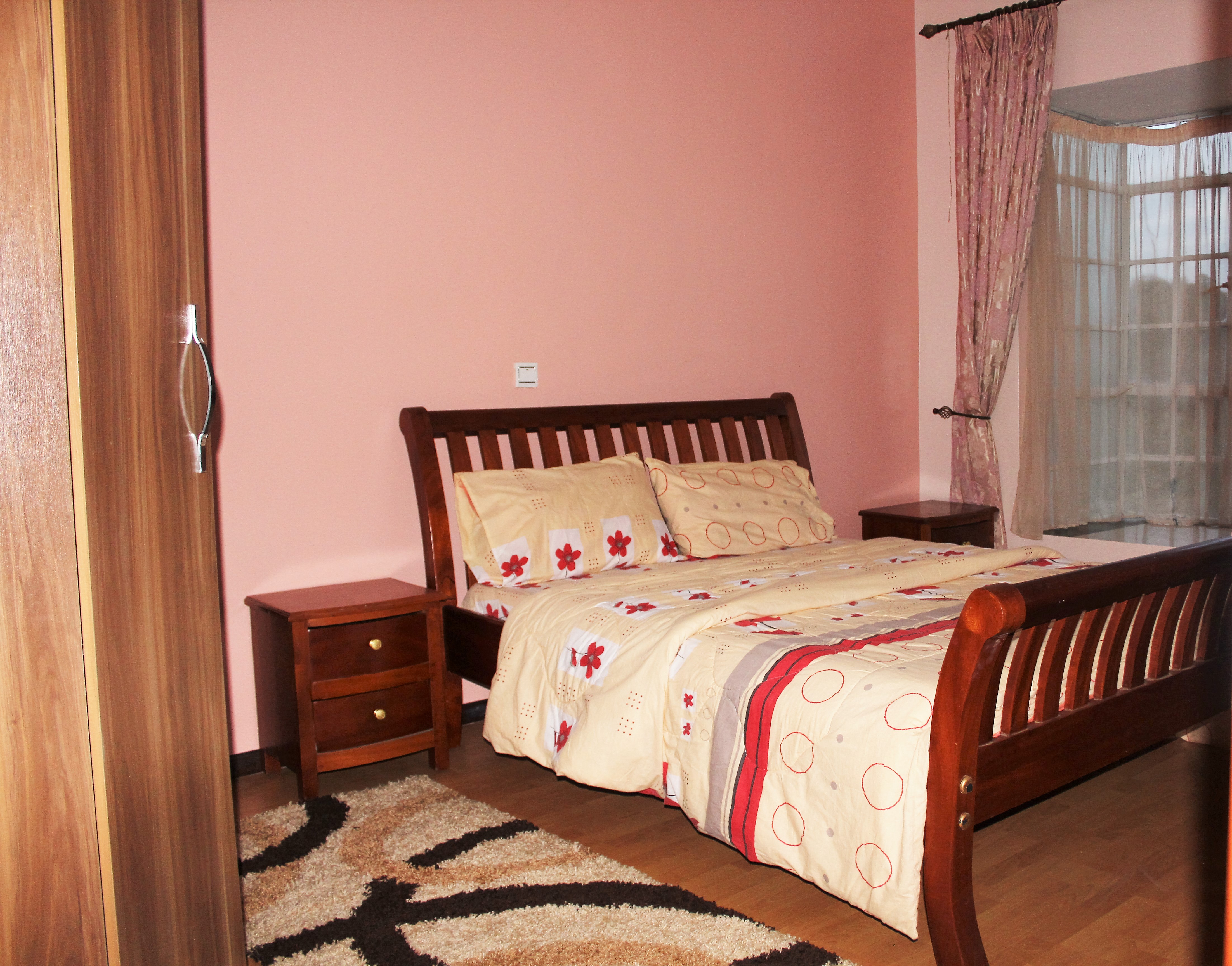 Cozy, Spacious room in Kilimani-with Wifi in Kibra, Nairobi