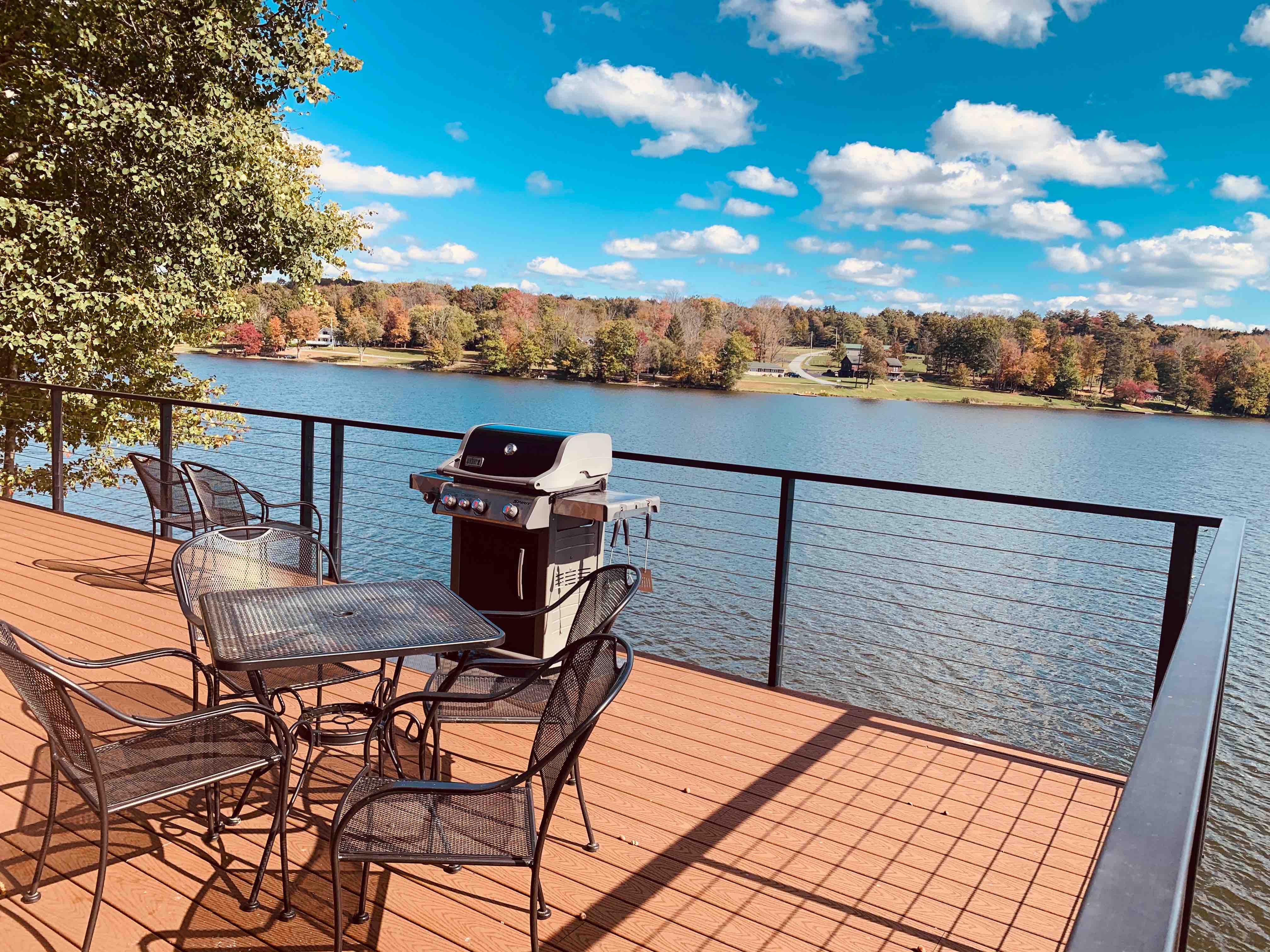 Couples Luxury on Lake Huntington Apartments for Rent in Lake