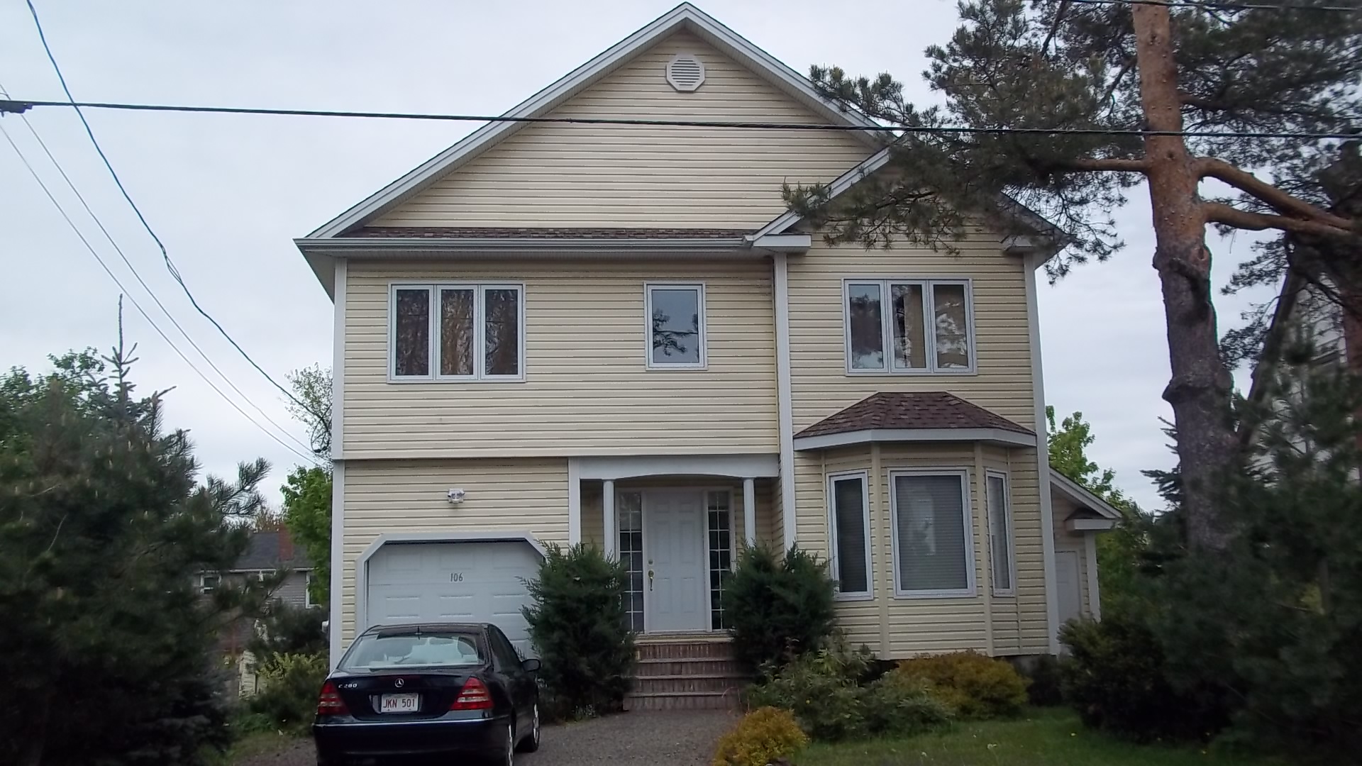 Private suite in a house in Moncton, Riverview in Coverdale, New Brunswick