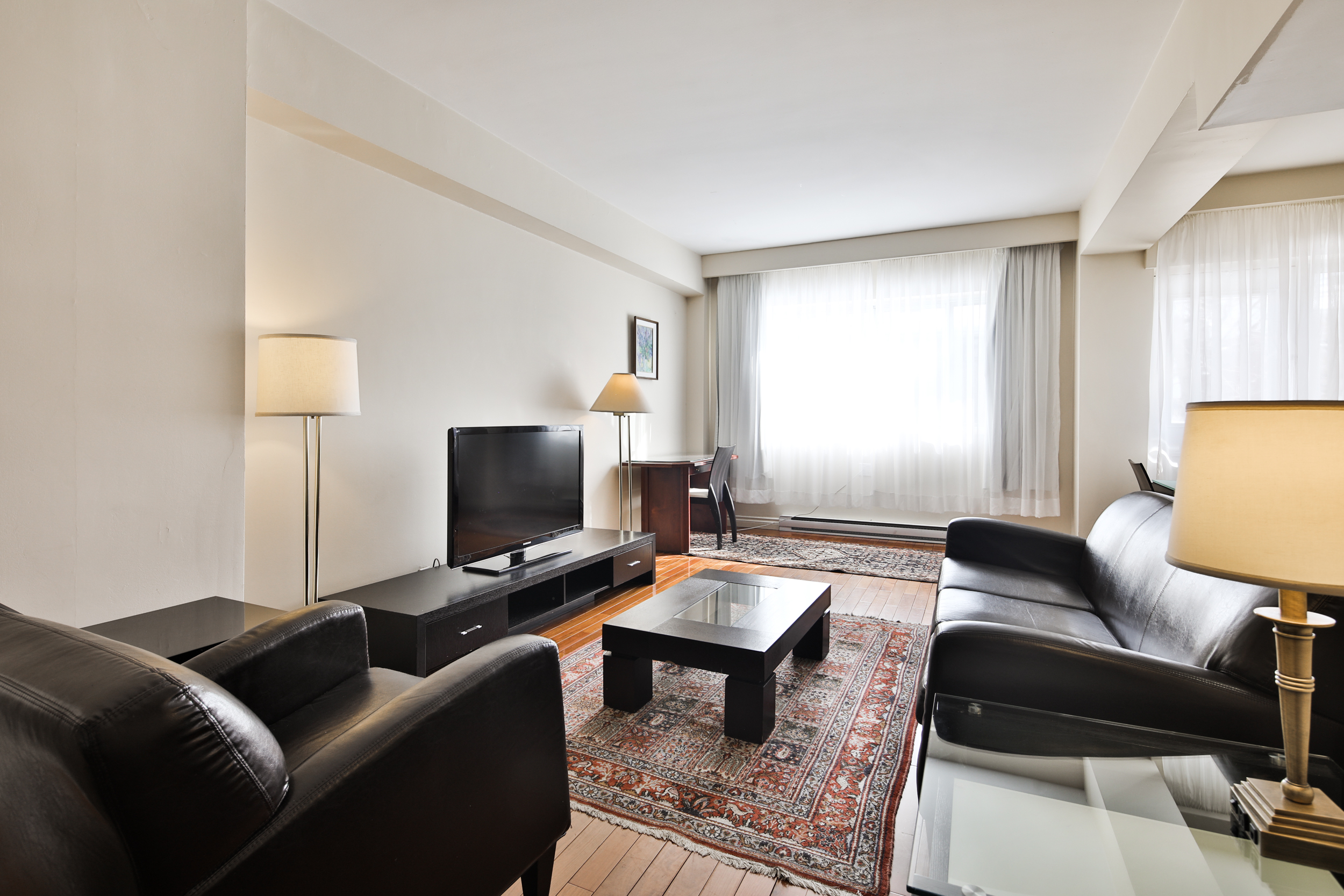 Spacious Apartment in the Heart of Montreal P0107 in Mont-Royal, Montreal