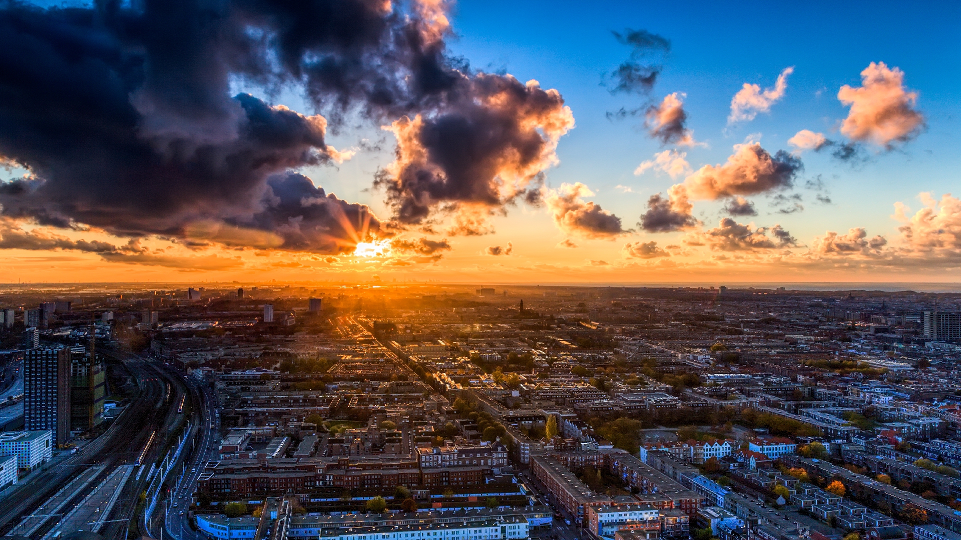 Amazing Apartment on 39th floor 771 Apartments for Rent in Den Haag, South Holland