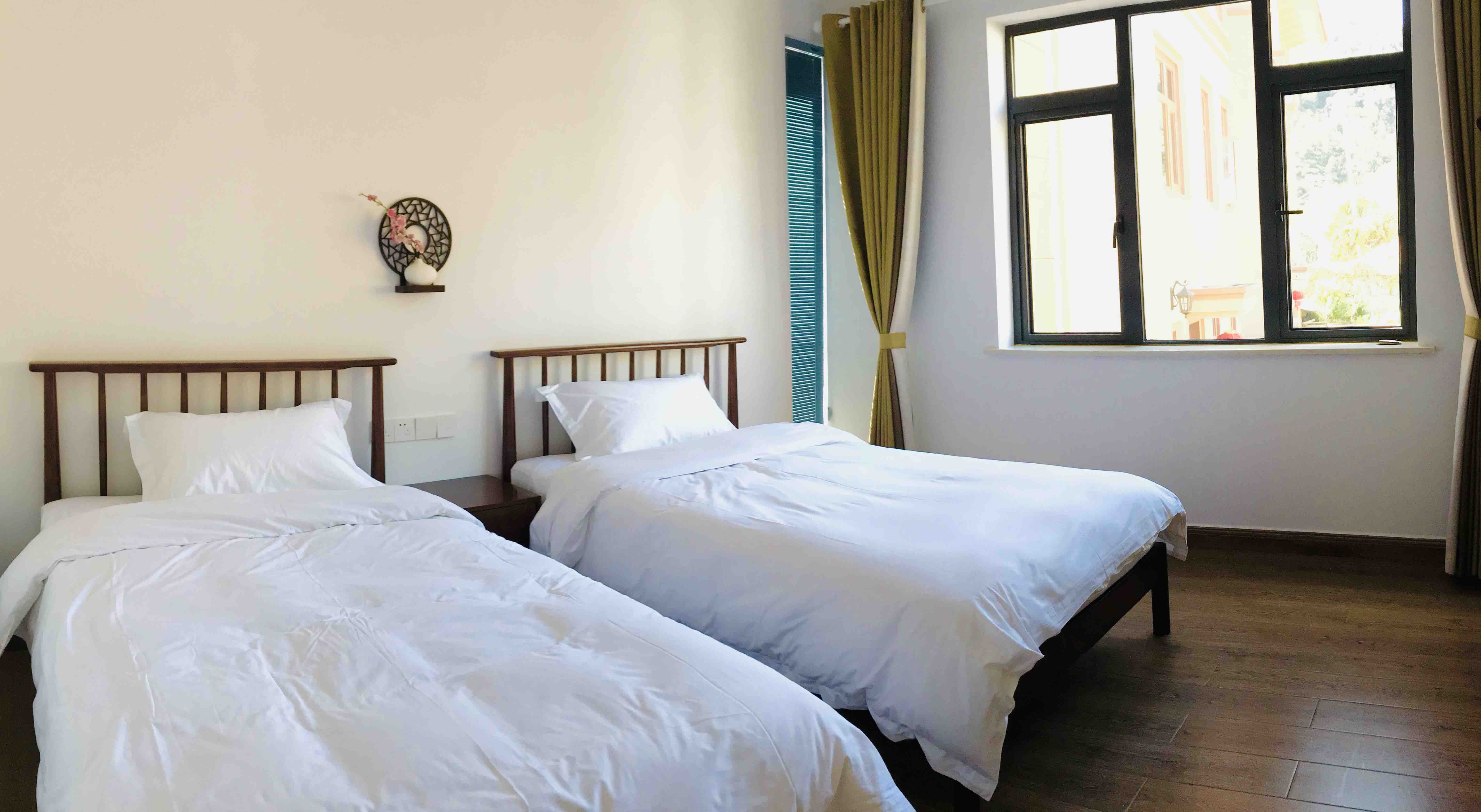 千岛湖月下山景标间 Boutique Hotels For Rent In Hangzhou Zhejiang China 千岛湖月下山景标间 Boutique Hotels For Rent In Hangzhou Zhejiang China
