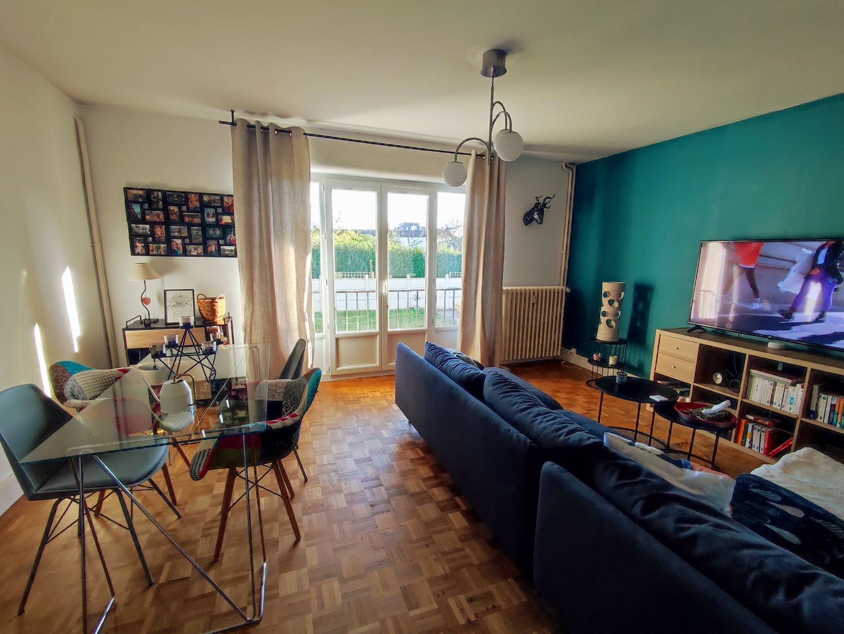 Bright and well located apartment with parking